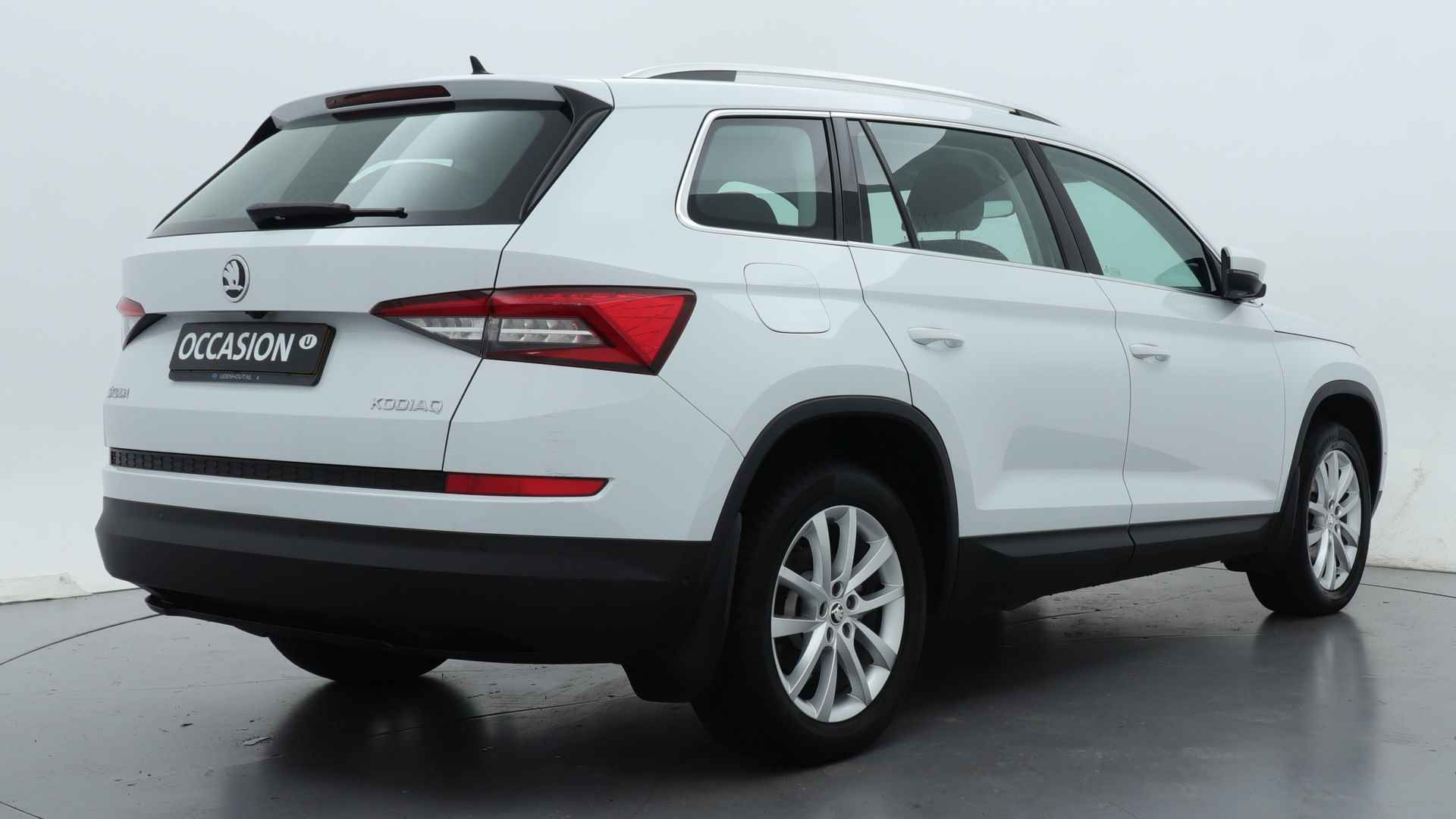 Škoda Kodiaq 1.5 TSI 150pk Style Business DSG / Navigatie / Stoelverwarming / Camera / Xenon - 5/34