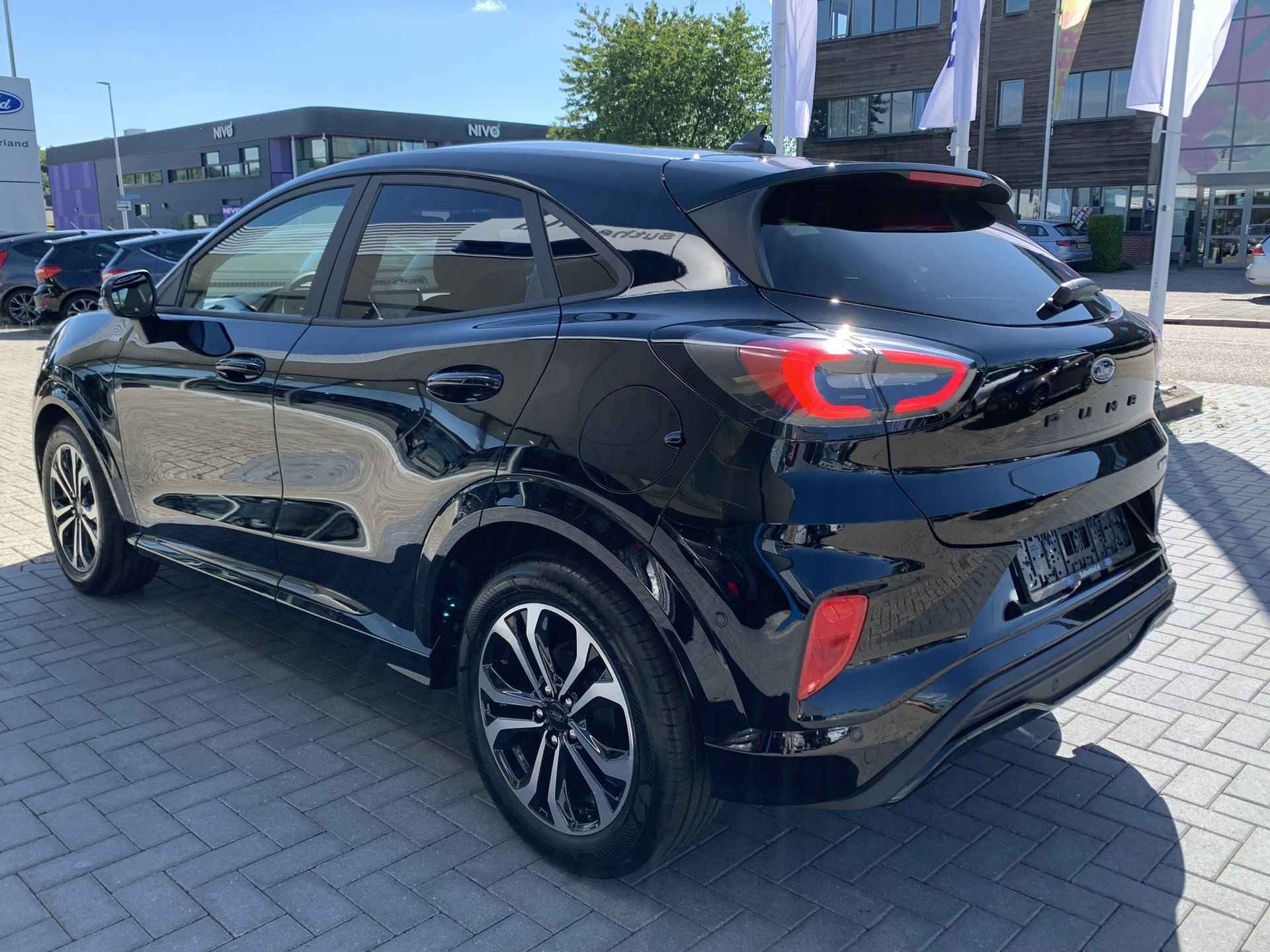 Ford Puma 1.0 EcoBoost Hybrid ST-Line 125 PK | Adaptive Cruise | Camera | LED | Winterpack | Navigatie | Apple Carplay & Android Auto | Climate control | Dode hoek detectie - 6/35