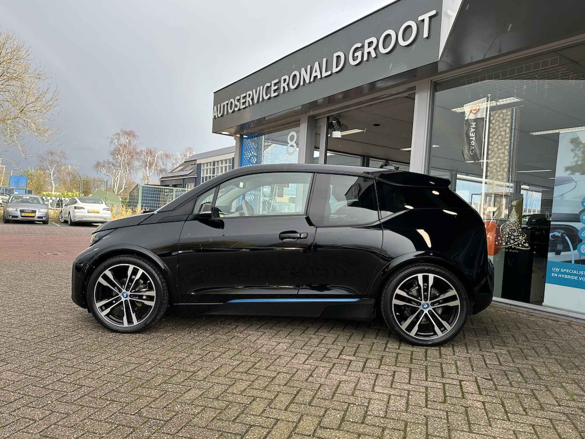 Bmw i i3  Basis 120Ah 42kWh | Clima | Cruise | Navi - 8/39