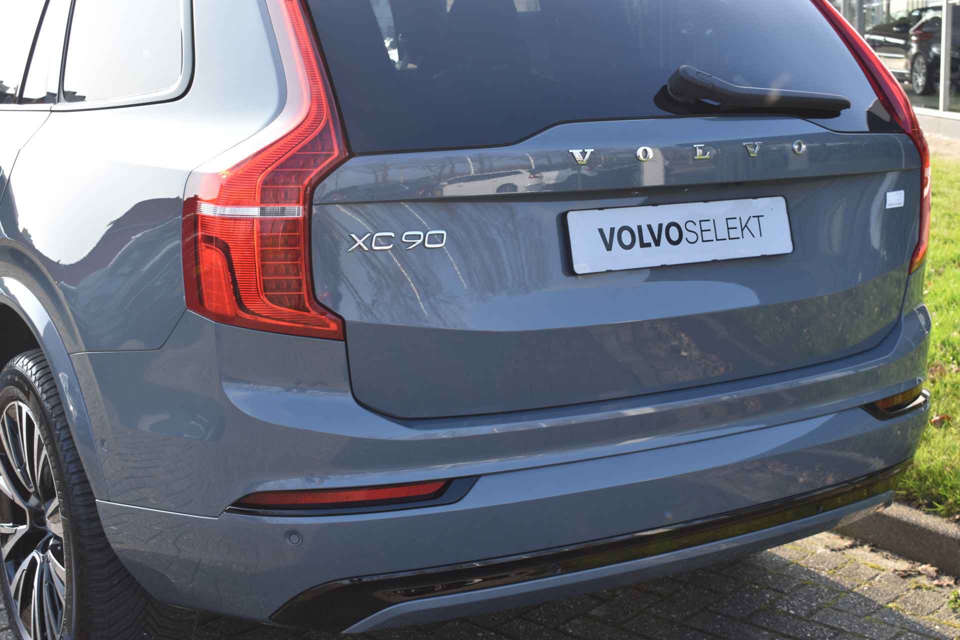 Volvo XC90 Recharge T8 AWD 455PK Ultimate Dark | Long Range | Luchtvering | Panoramadak | HUD | H&K | 360 Camera | - 14/47