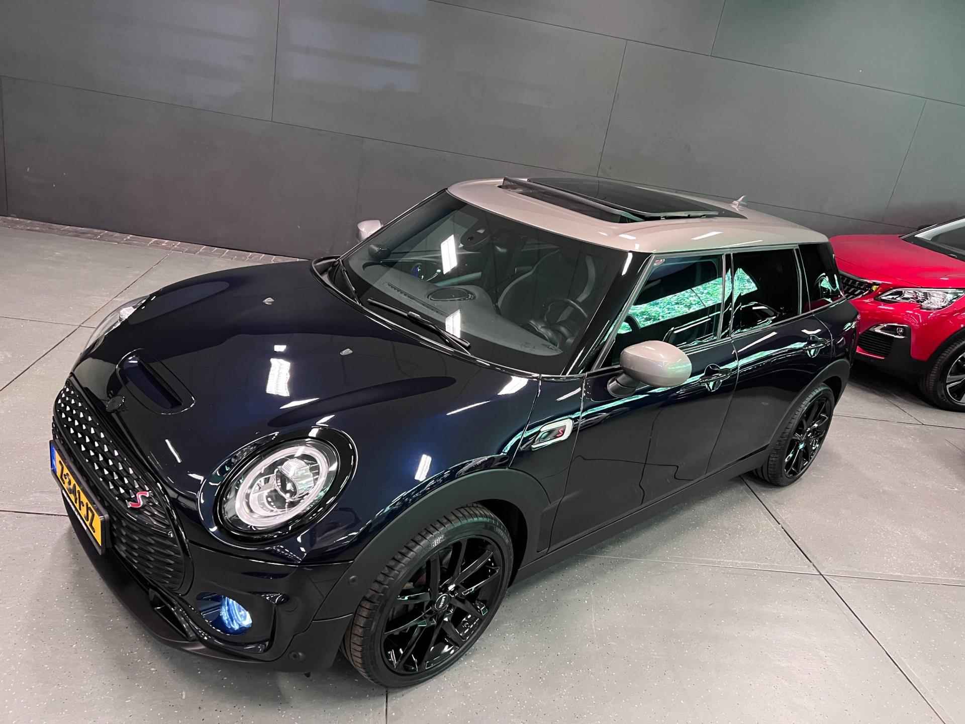 Mini Clubman 2.0 Cooper S JCW-PAKKET NAVI/PANO/CARPLAY/H-KARDON/DAB/// - 14/56