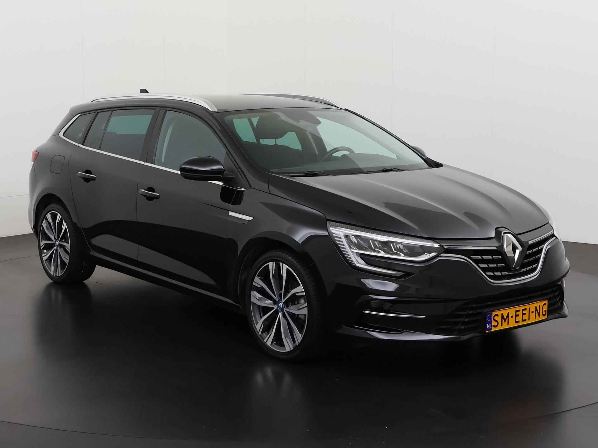 Renault Mégane Estate 1.6 E-Tech Plug-In Hybrid 160 Intens | 18'' | Stuur & Stoelverwarming | Zondag Open! - 30/37