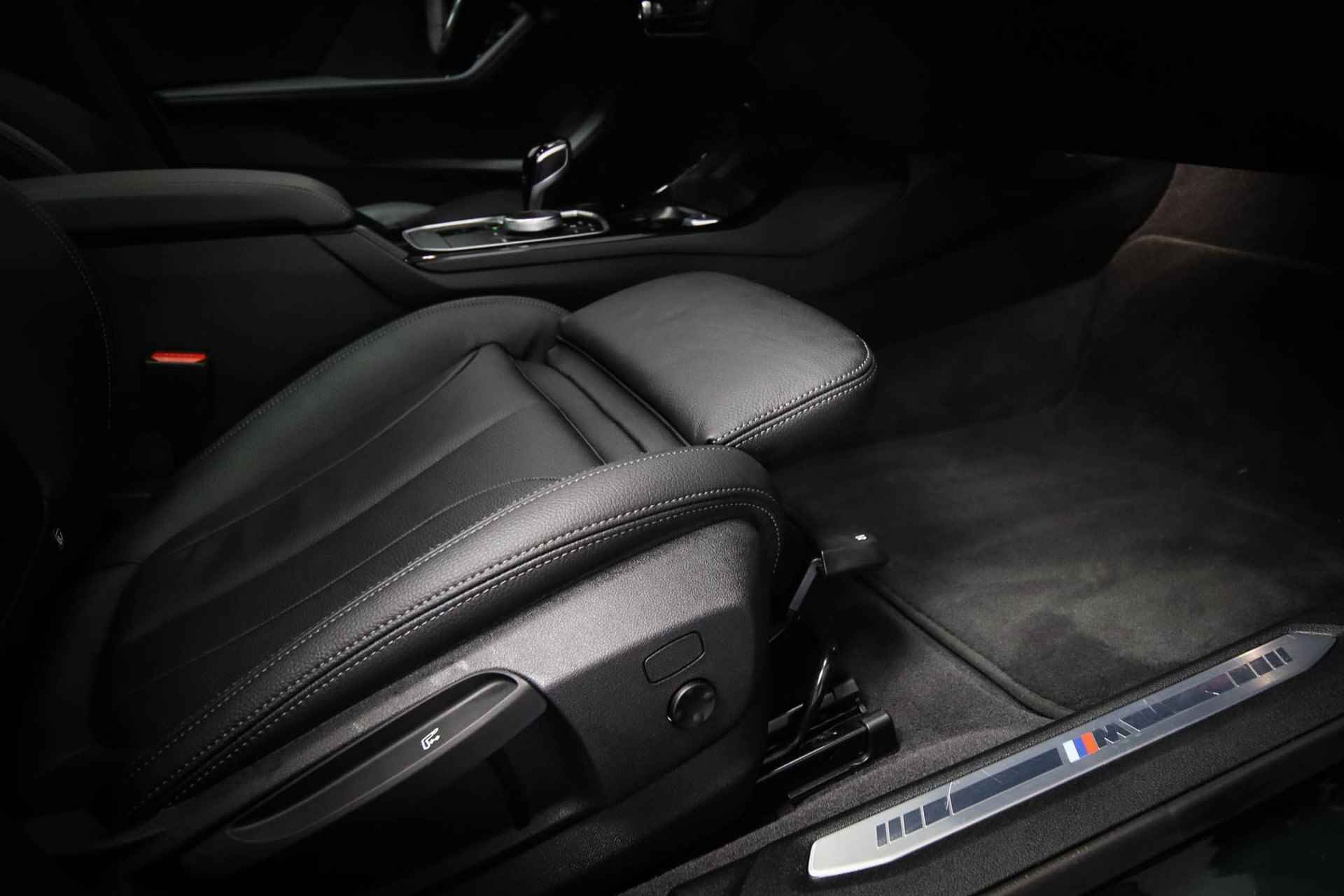 BMW 2-serie Gran Coupé 220i M Sport Edition | COMFORT PACK | PANORAMADAK | INDIVIDUAL AURORA DIAMANT GRUN - 10/61