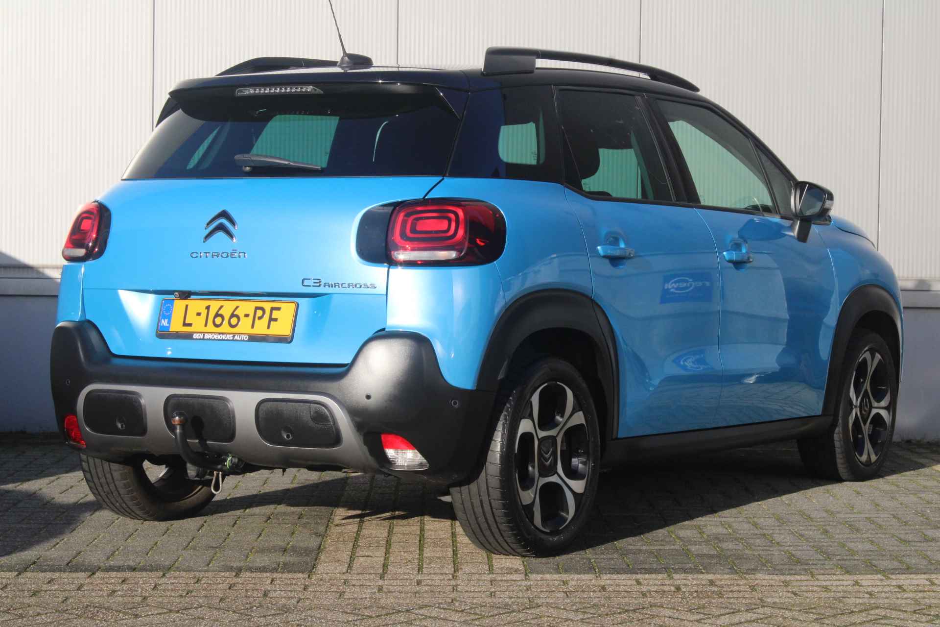 Citroën C3 Aircross 1.2 Turbo 110-PK Shine PARKEERCAMERA | NAVI | CLIMA | KEYLESS ENYRY | TREKHAAK - 6/25