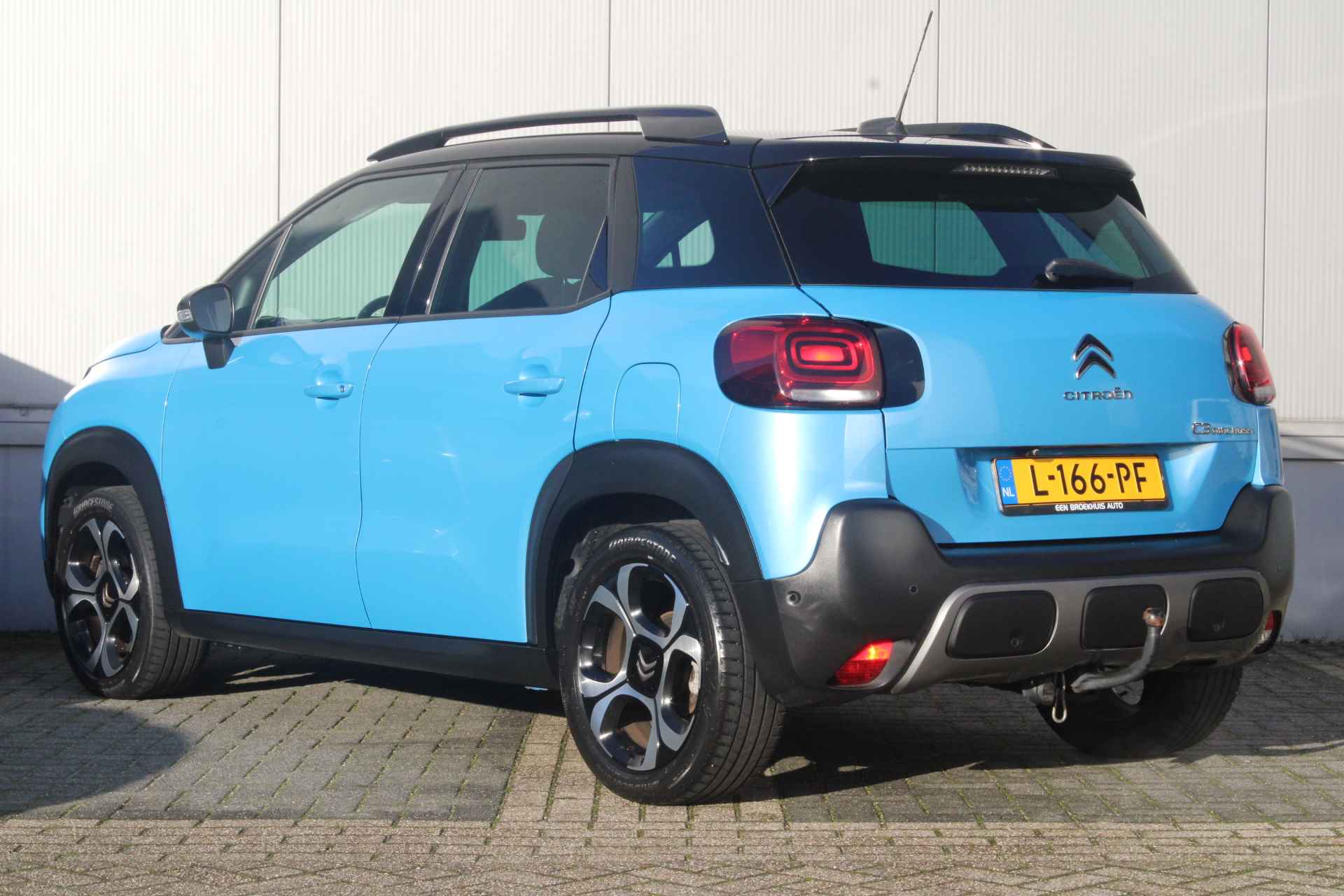 Citroën C3 Aircross 1.2 Turbo 110-PK Shine PARKEERCAMERA | NAVI | CLIMA | KEYLESS ENYRY | TREKHAAK - 8/25