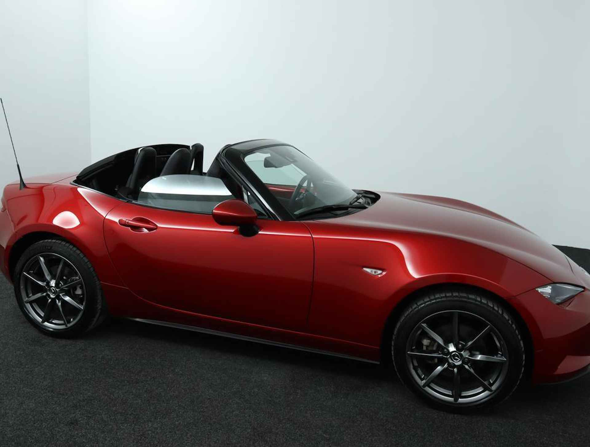 Mazda MX-5 2.0 SkyActiv-G 160 GT-M | Lederen bekleding | Parkeersensoren | Bose Audio | Navigatie | - 38/46