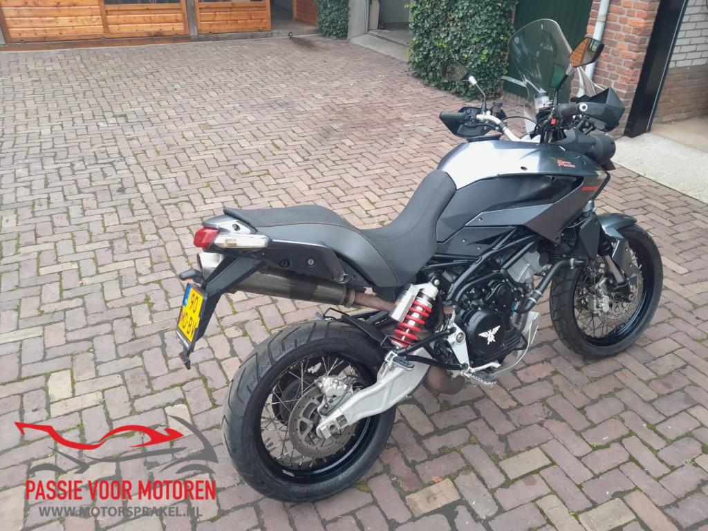 MOTO MORINI Granpasso 1200