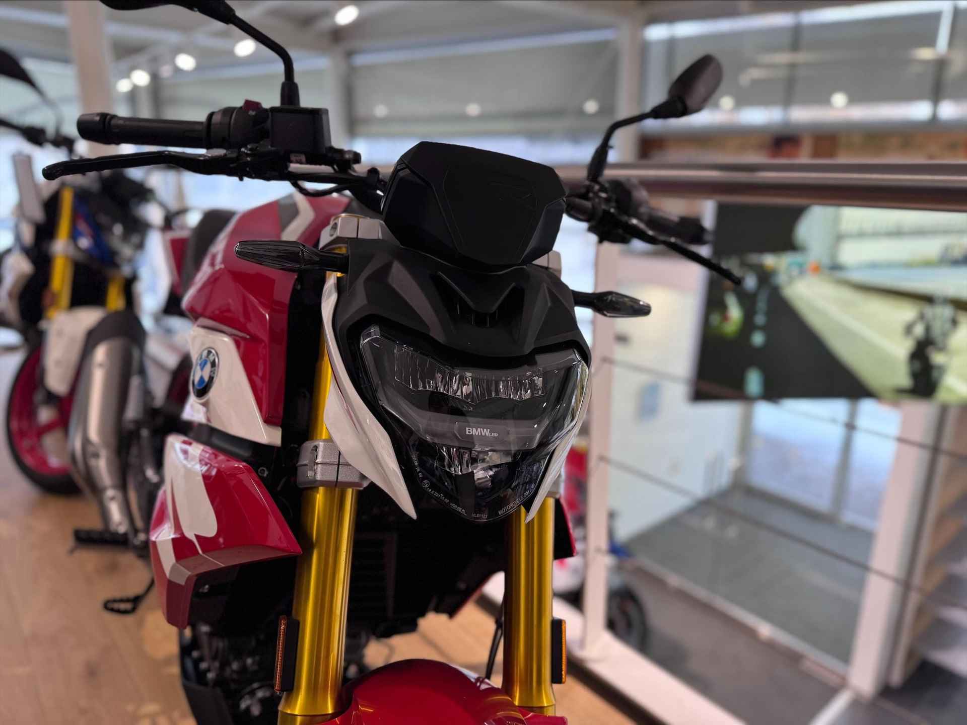 BMW G 310 R - 7/7