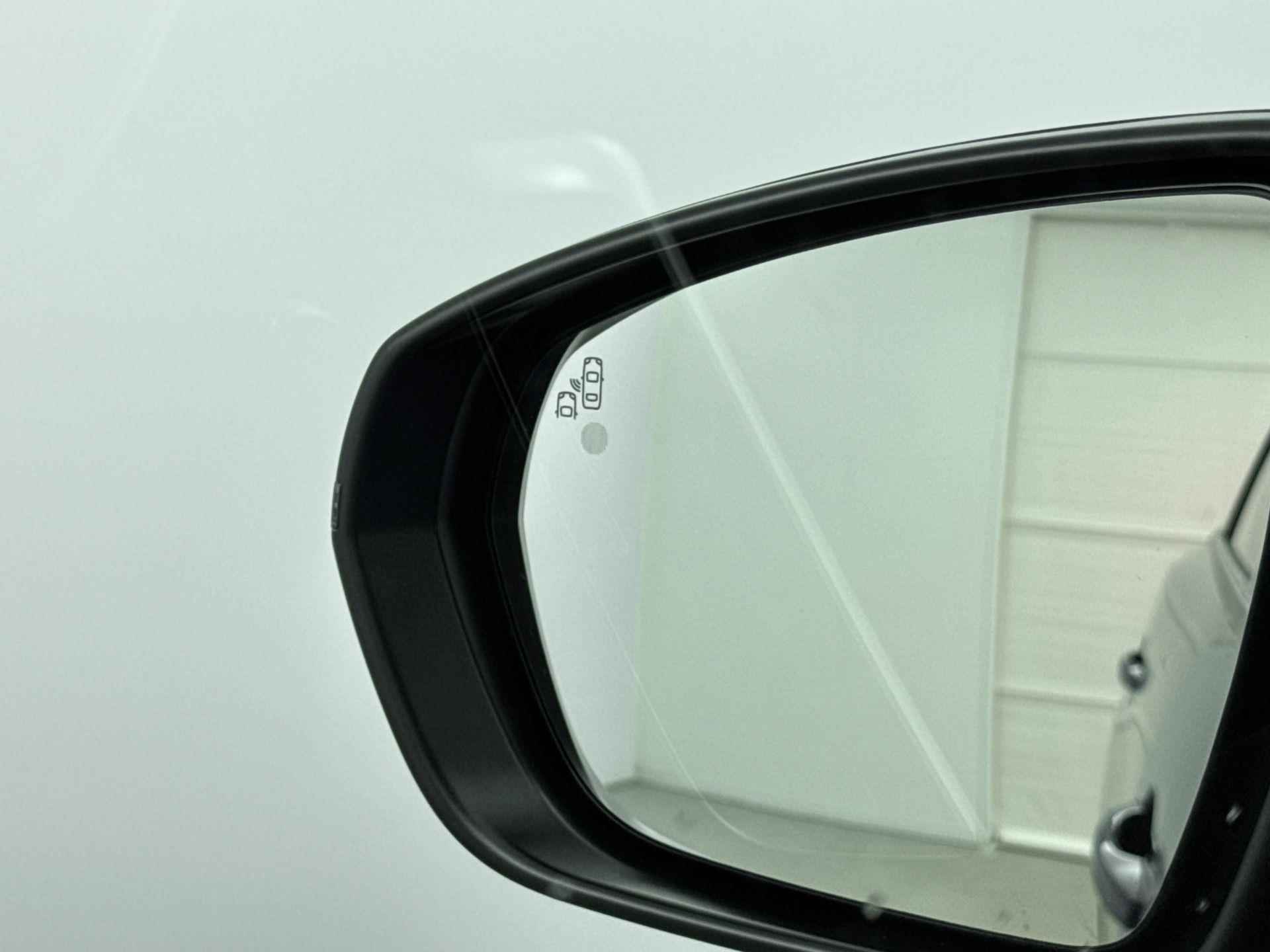 Peugeot 5008 SUV 1.2 130 pk Automaat Allure Pack Business | DEMO | Navigatie | Camera | Led | - 25/33