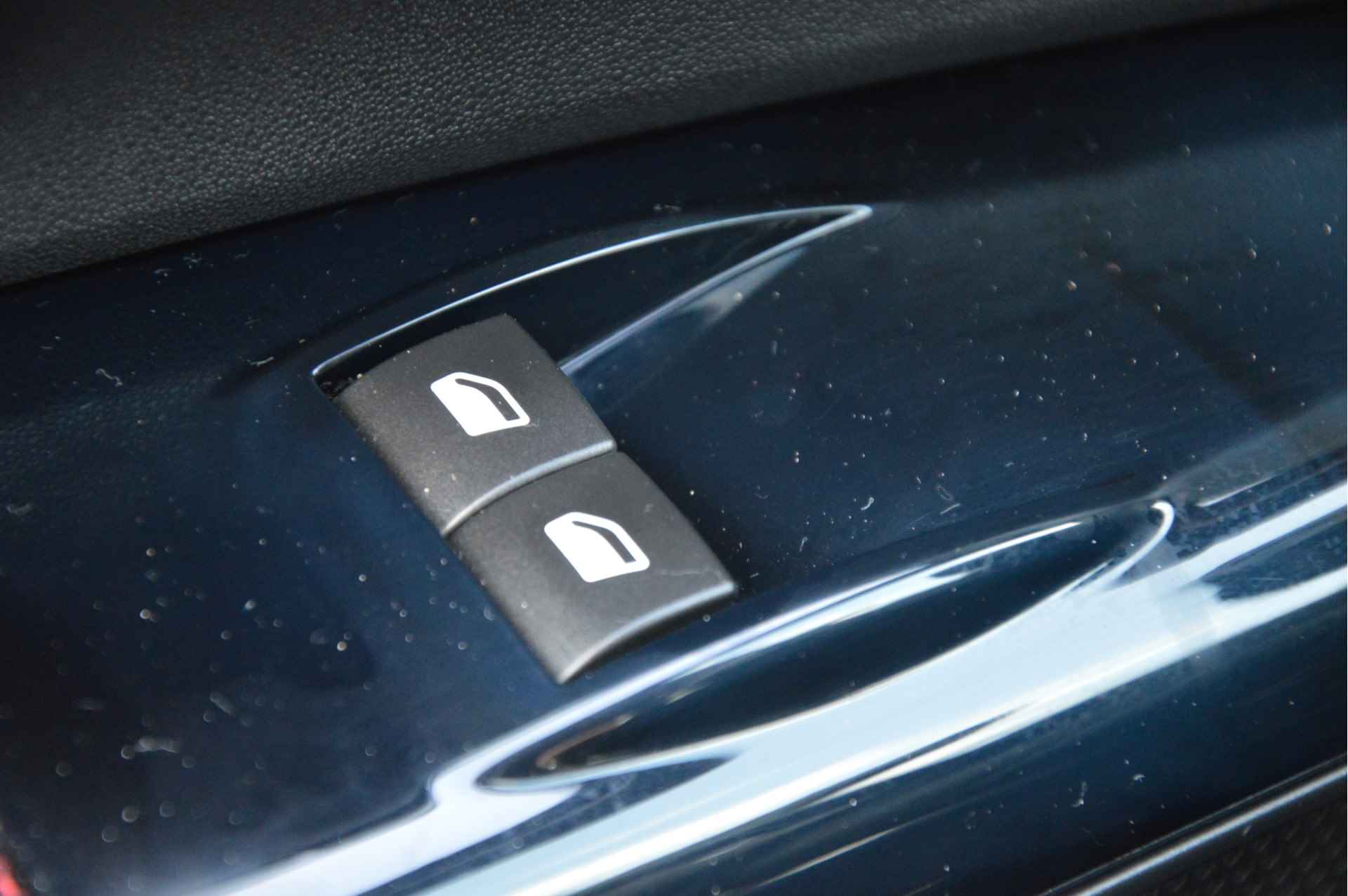 Citroën C4 Cactus 1.2 PureTech Shine AUTOMAAT | NAVI | CRUISE | CAMERA | PDC | ENZ - 23/29