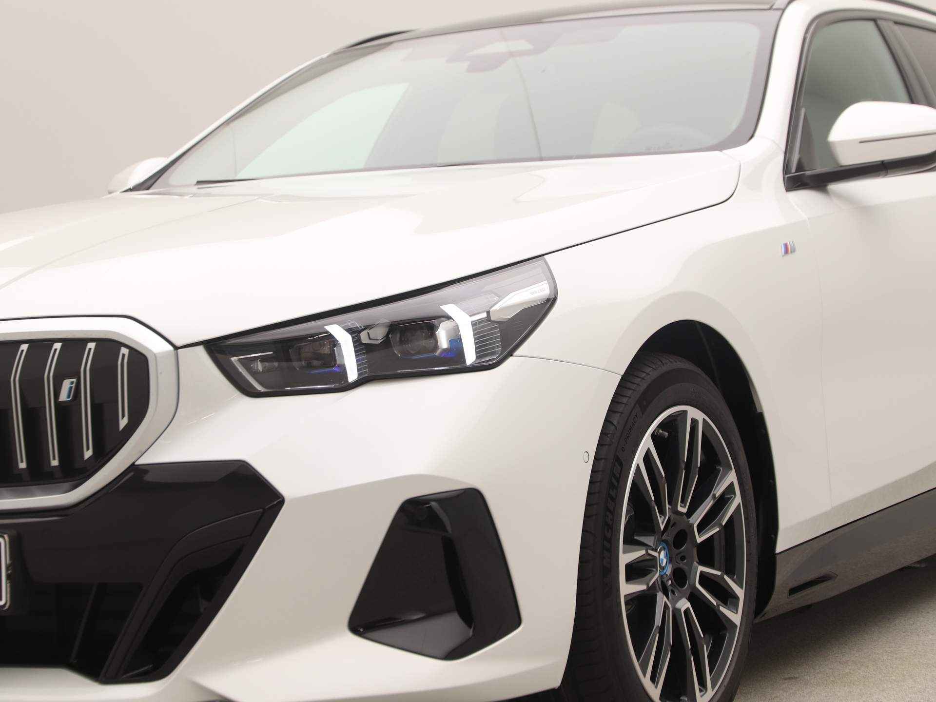 BMW i5 Touring eDrive40 M Sport Edition 84 kWh - 19/23