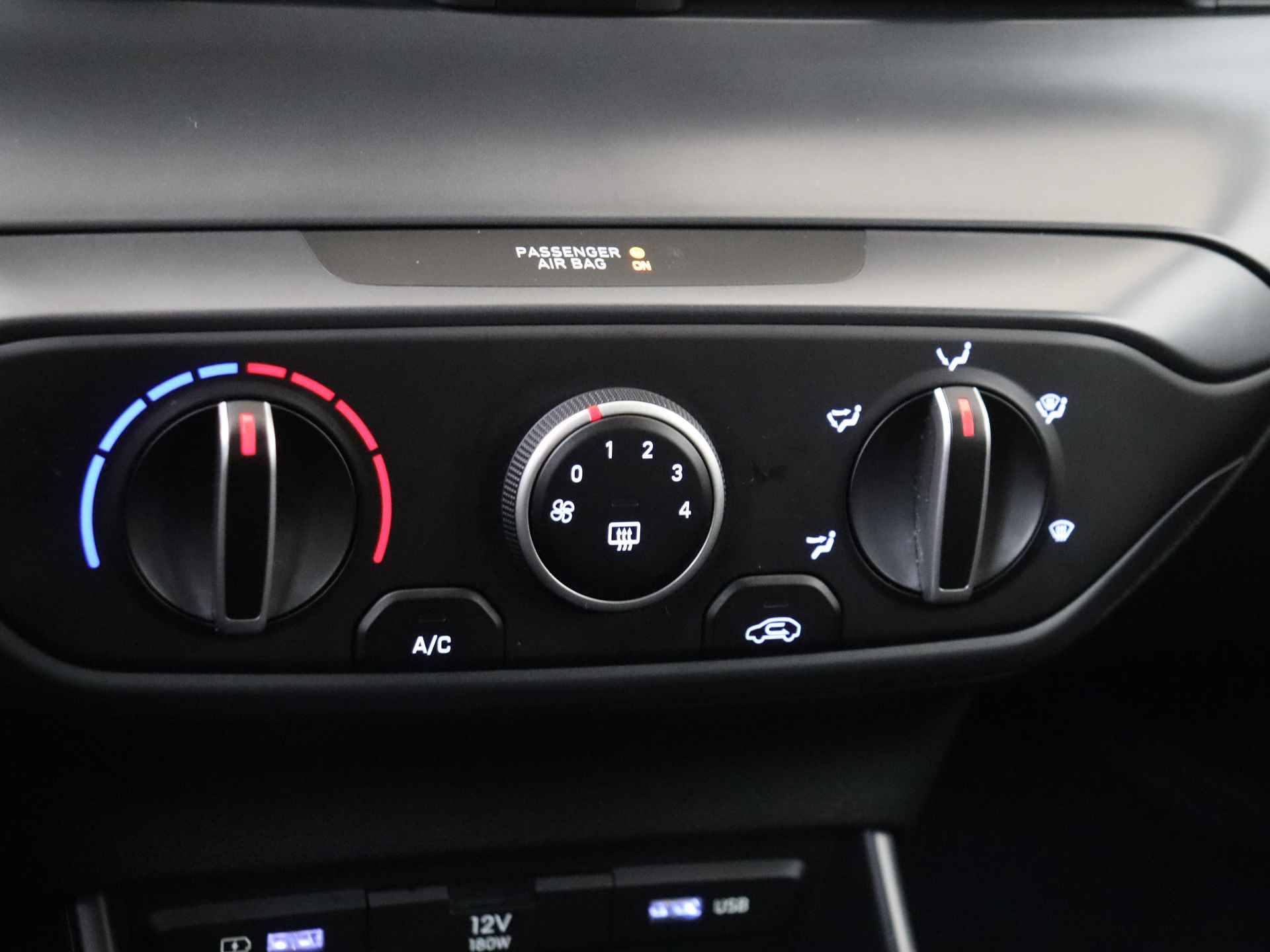 Hyundai i20 1.0 T-GDI Comfort Automaat | Airco | Dodehoek sensor | Cruise Control - 19/40