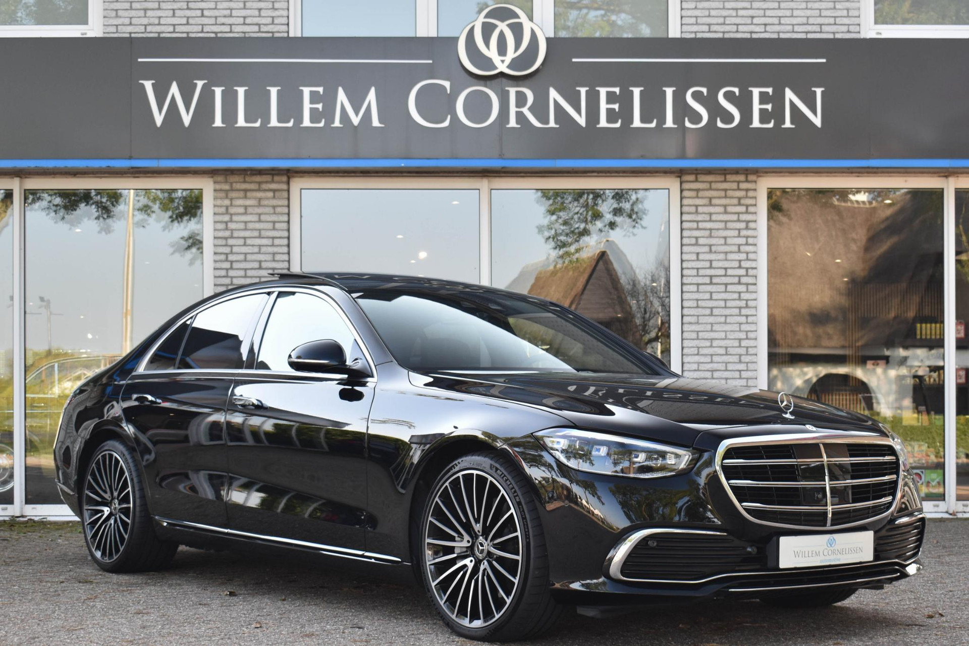 Mercedes-Benz S-klasse 350d 4MATIC Aut. Burmester Zitklima 21" LMV 360 Camera Pano