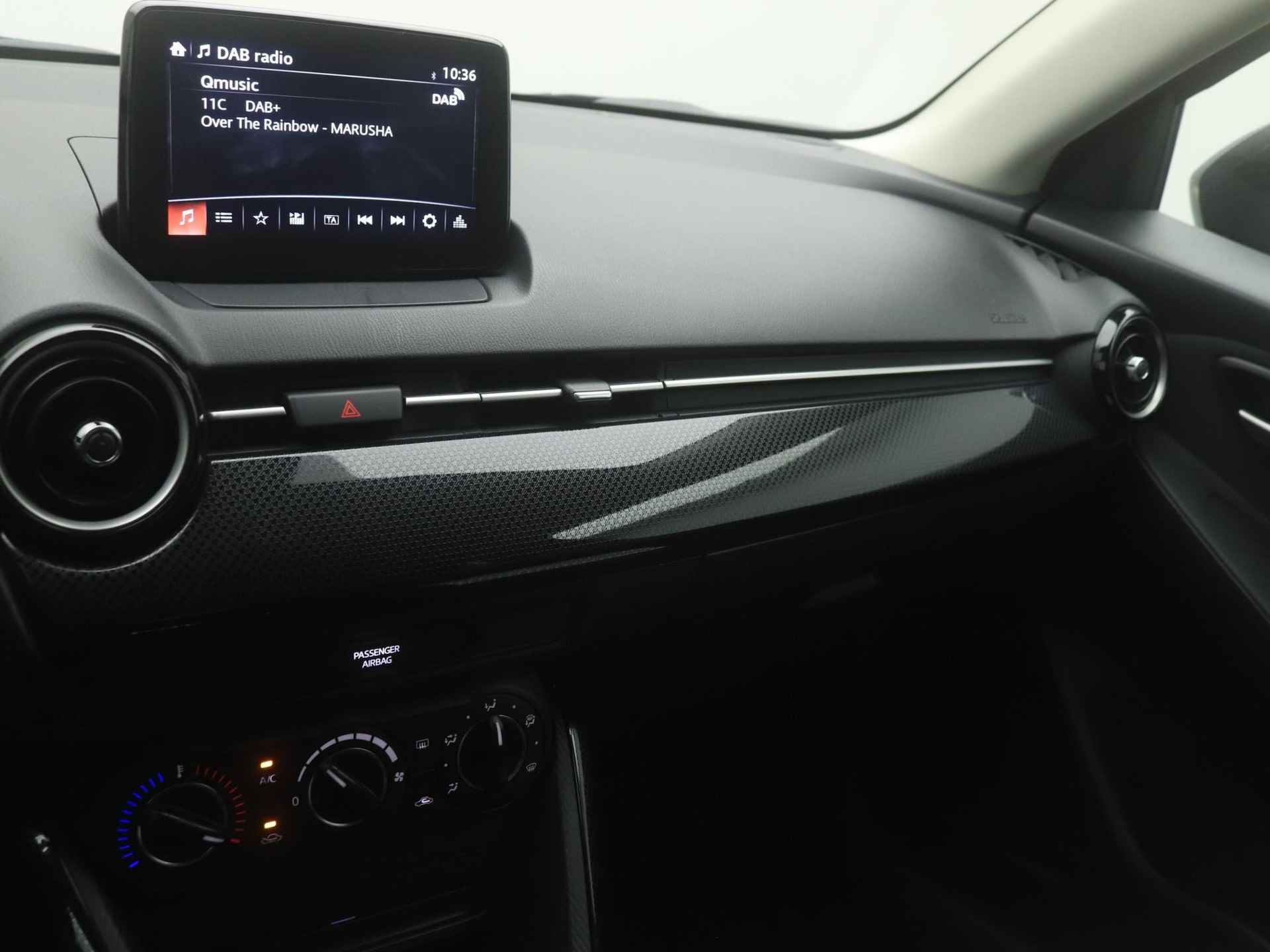 Mazda 2 1.5 Skyactiv-G Sport Selected met Apple CarPlay : dealer onderhouden - 30/46