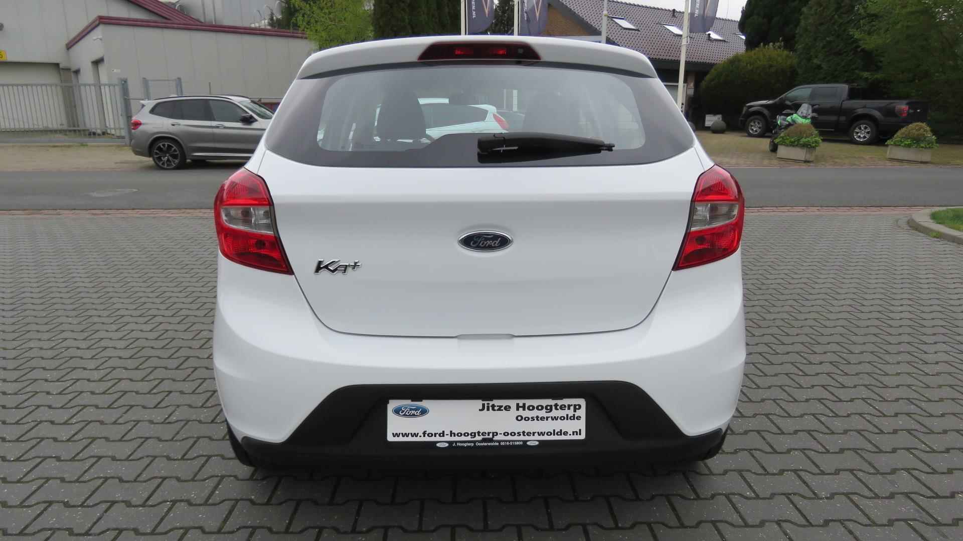 Ford Ka+ 1.2 Trend Ultimate 5 drs, Airco, LM Velgen, 96847 km !! - 18/24