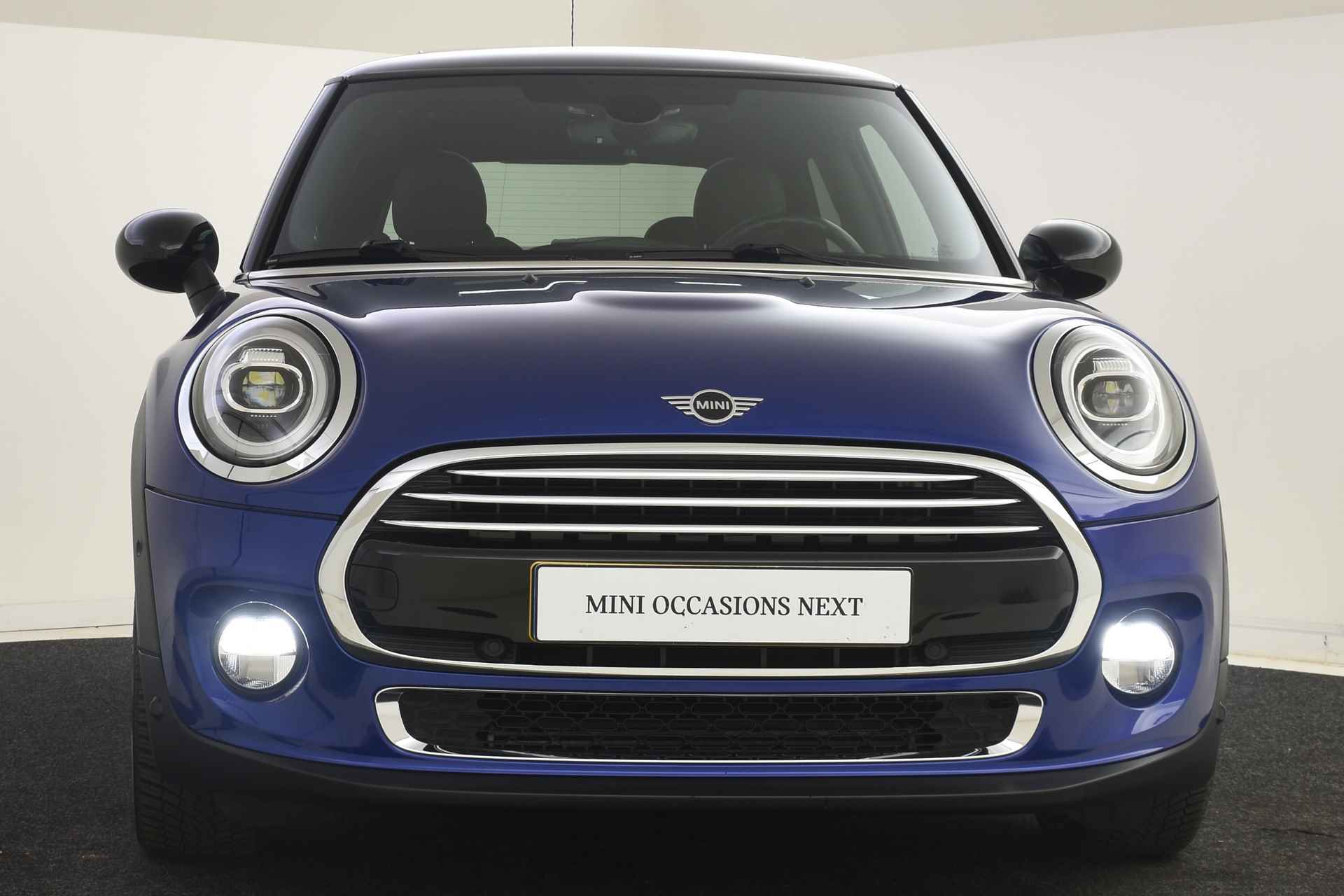 MINI Hatchback Cooper Chili Automaat / Panoramadak / Comfortstoelen / Stoelverwarming / Park Assistant / Comfort Access / Harman Kardon / LED / Head-Up - 22/38