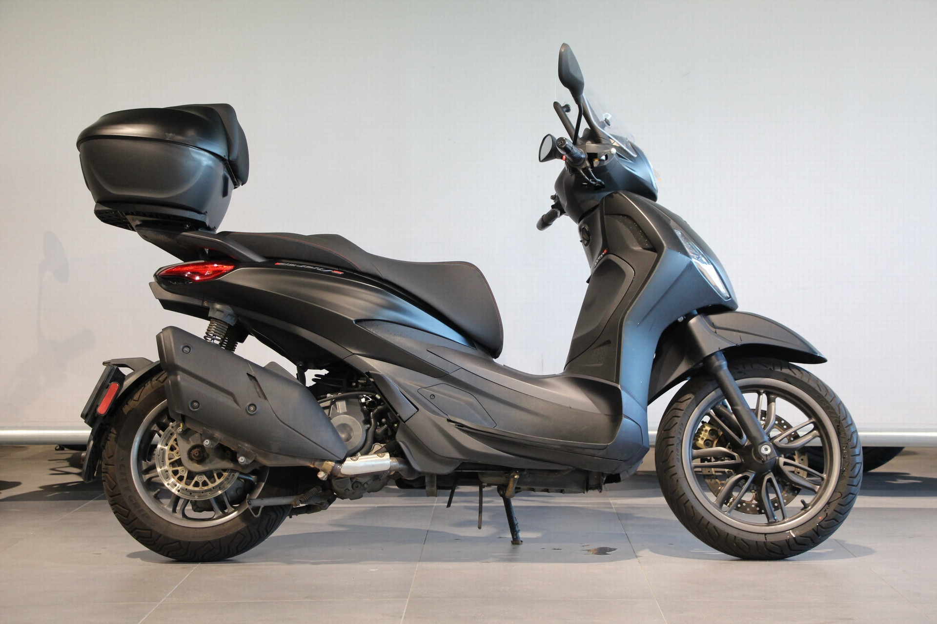 Piaggio BEVERLY 400 HPE