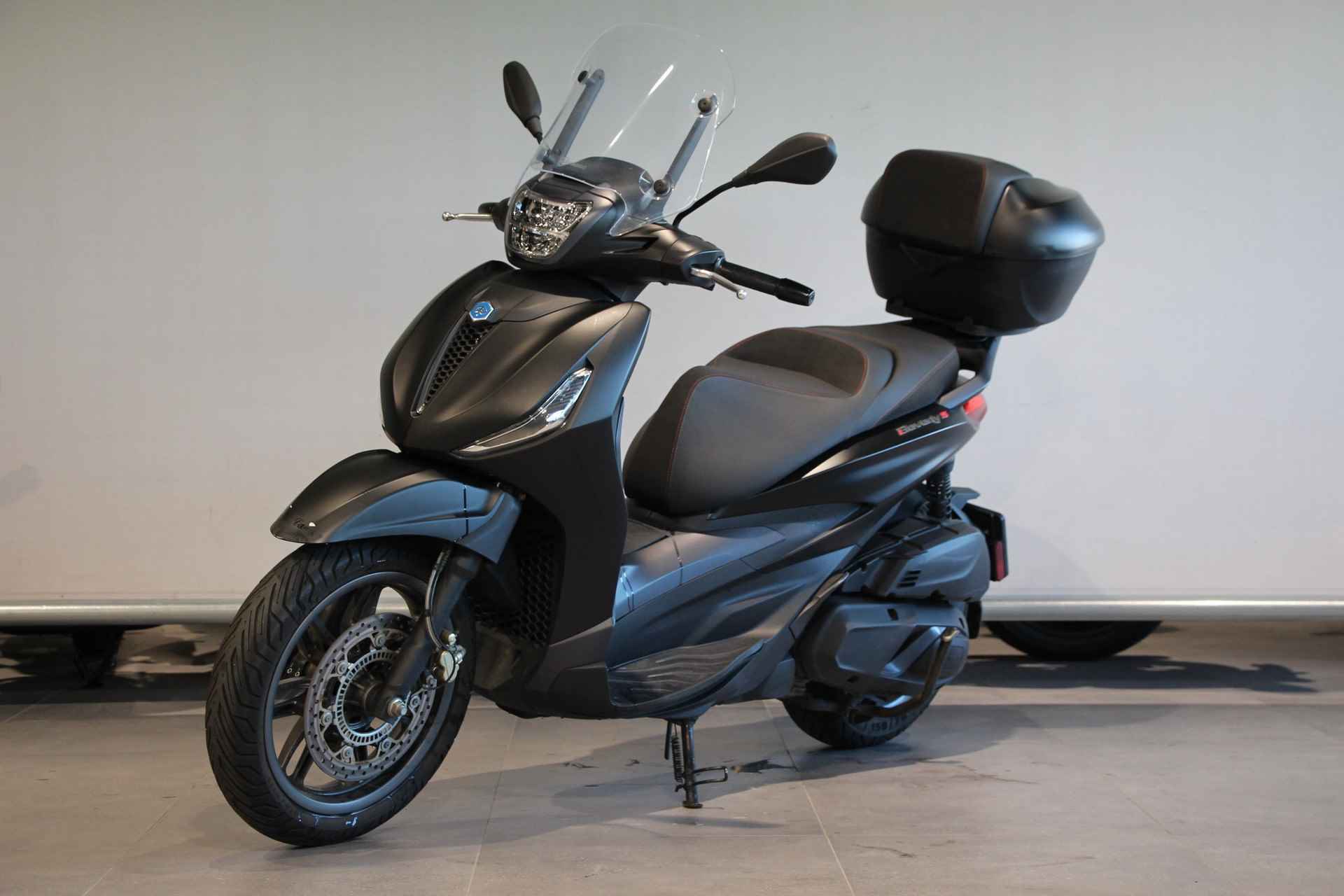 Piaggio BEVERLY 400 HPE - 4/12