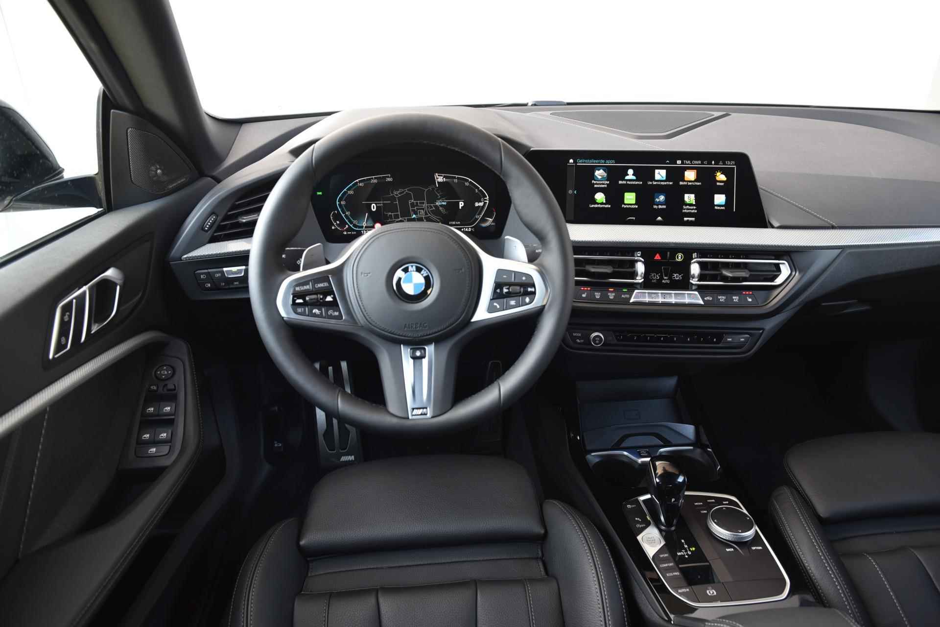BMW 2 Serie Gran Coupé 220i M Sport Pro / High Executive / Harman Kardon / Panoramadak / Stoel & Stuurverwarming / Camera / Comfort Acces / - 23/26