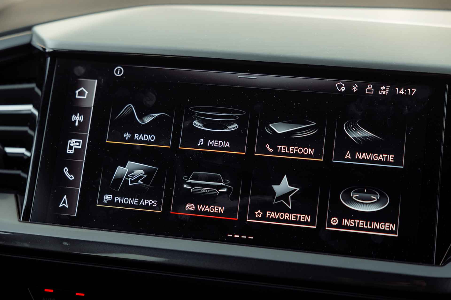 Audi Q4 e-tron 45 S Edition 286pk 82 kWh | Assistentiepakket plus | Comfortpakket plus | Memory | 21" LM velgen | Optiek zwart plus | Privacy glass | Klimaatregelpakket - 31/33