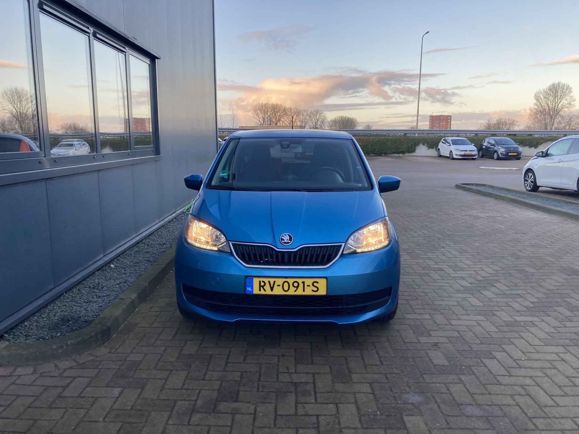 Škoda Citigo 1.0 Ambition Plus Sport 5-drs. CRUISE/AIRCO/MEDIA/35.000KM!! - 33/62