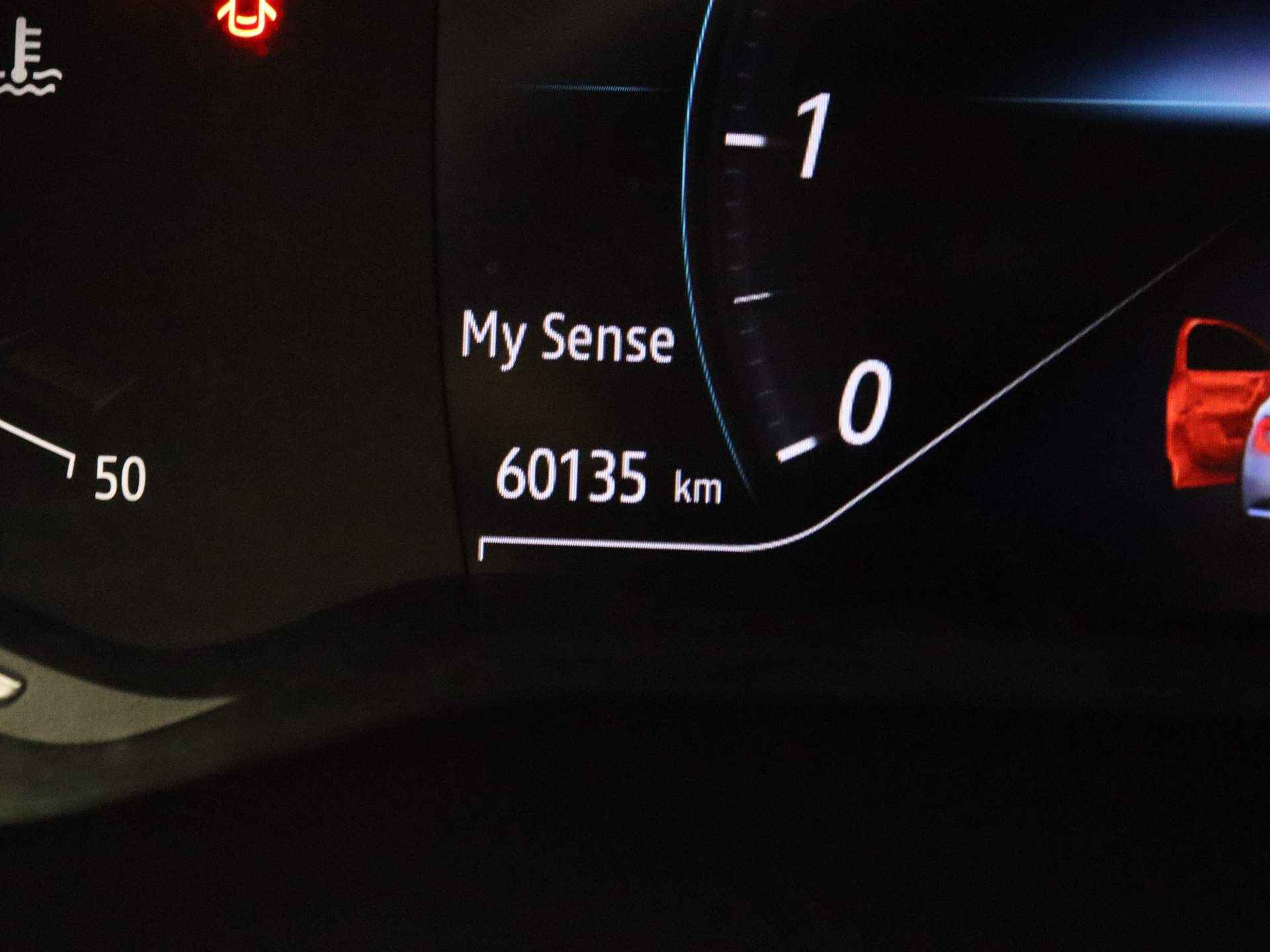 Renault Captur TCe 100pk Intens ALL-IN PRIJS! Climate control | Navig | 17" inch velgen - 6/43