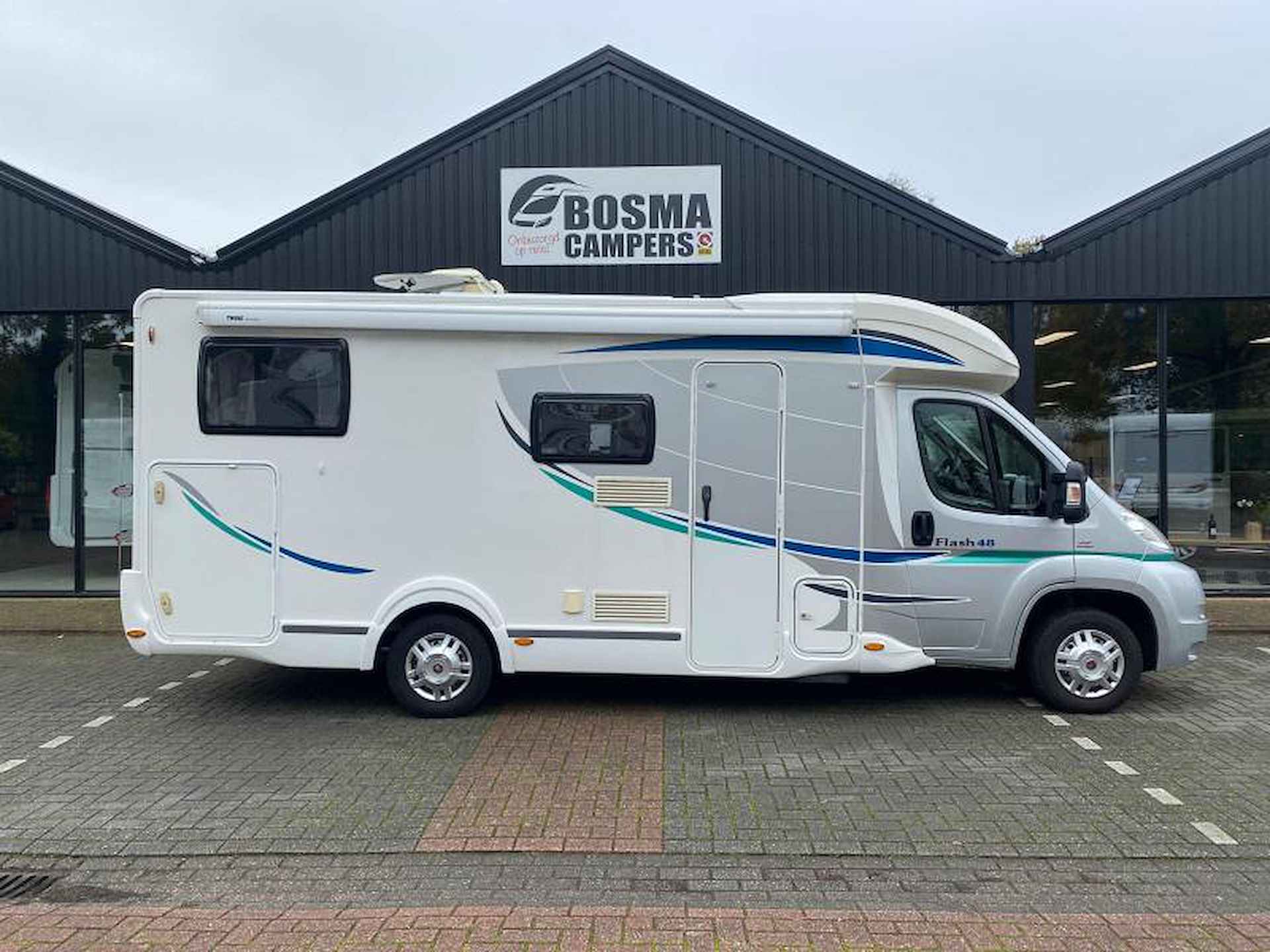 Chausson Flash 48 Enkele Bedden Airco 2013 - 8/21