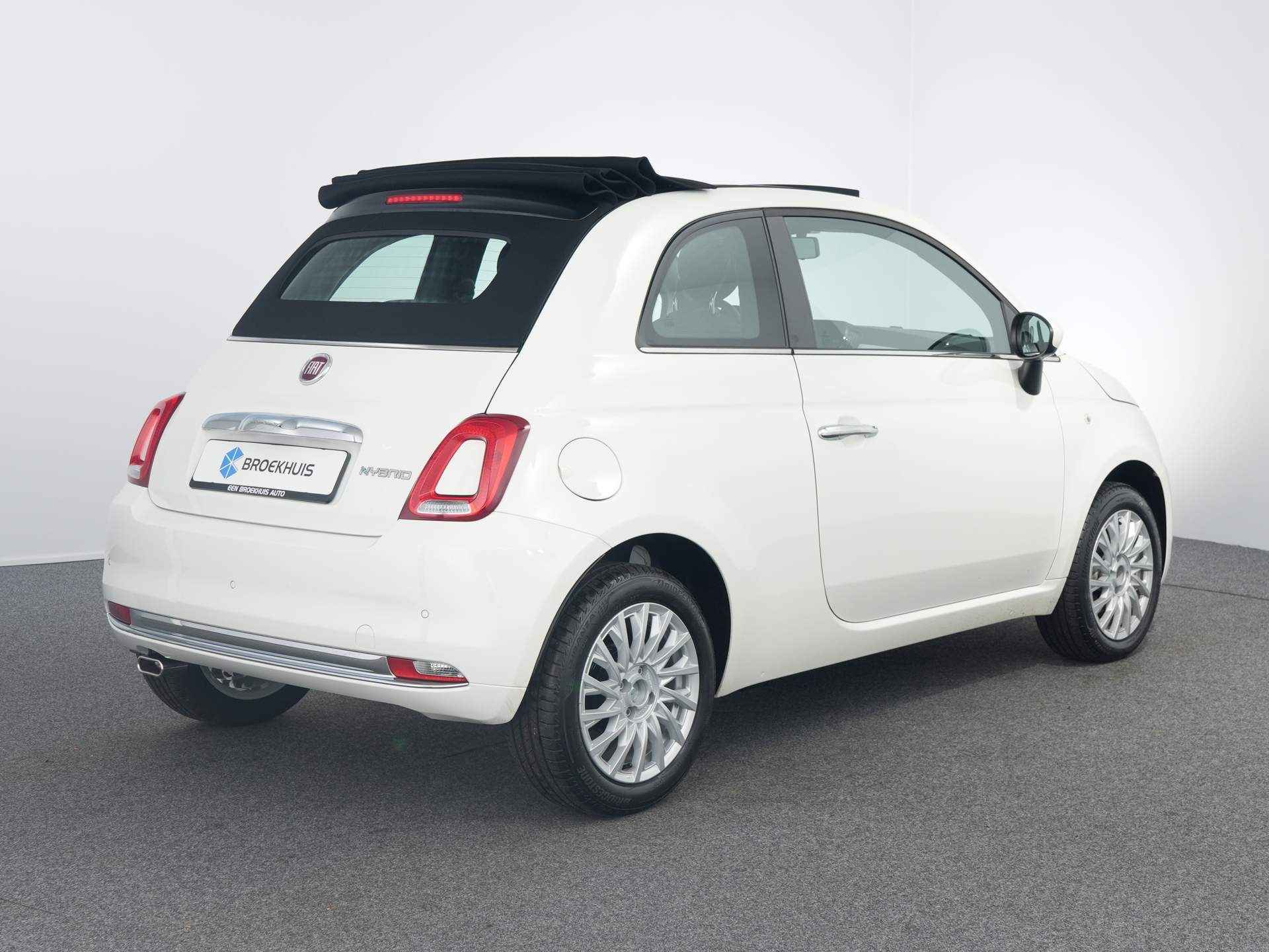 Fiat 500 1.0 Hybrid Dolcevita | Panoramadak | Carplay | Cruise | Airco | Parkeersensoren | Touchscreen | Bluetooth | 15'' Lichtmetaal | Snel leverbaar! - 9/35