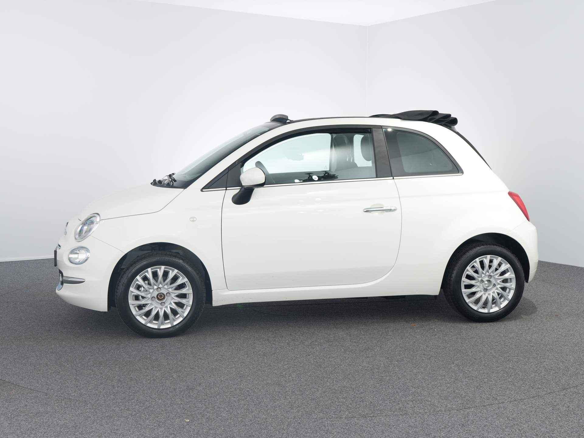 Fiat 500 1.0 Hybrid Dolcevita | Panoramadak | Carplay | Cruise | Airco | Parkeersensoren | Touchscreen | Bluetooth | 15'' Lichtmetaal | Snel leverbaar! - 20/35