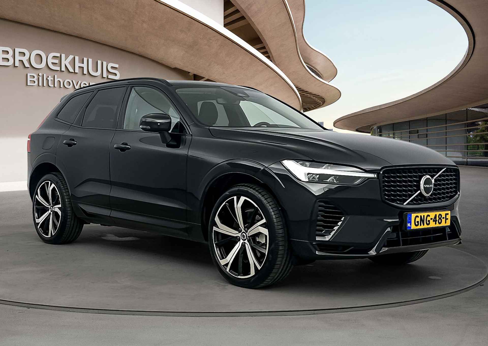 Volvo XC60 Recharge T6 Plus Dark | Trekhaak | PDC + Camera | Panorama dak | Stoel + Stuur verw. | 21" LM - 3/33