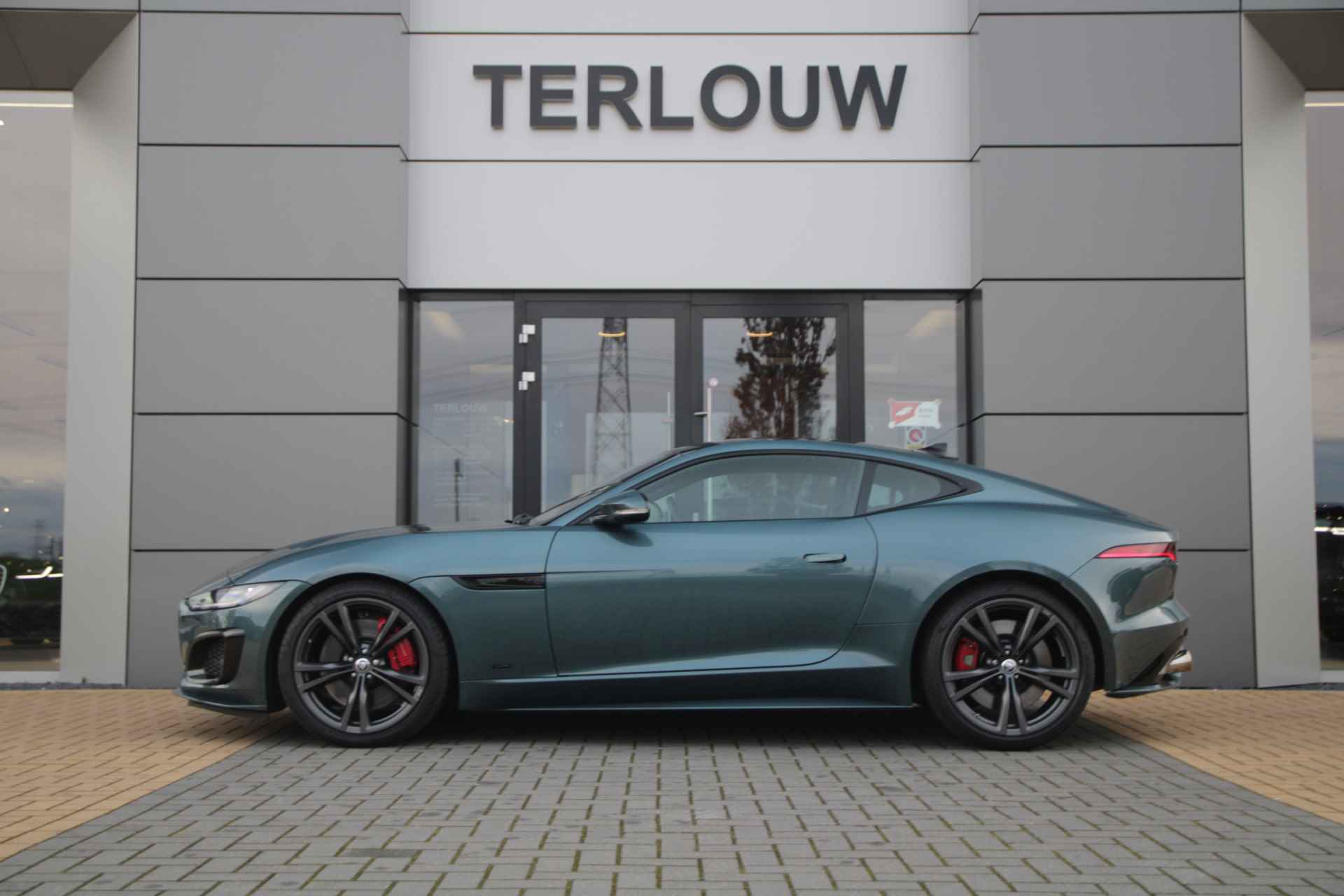 Jaguar F-Type P575 AWD R 75 - 10/36