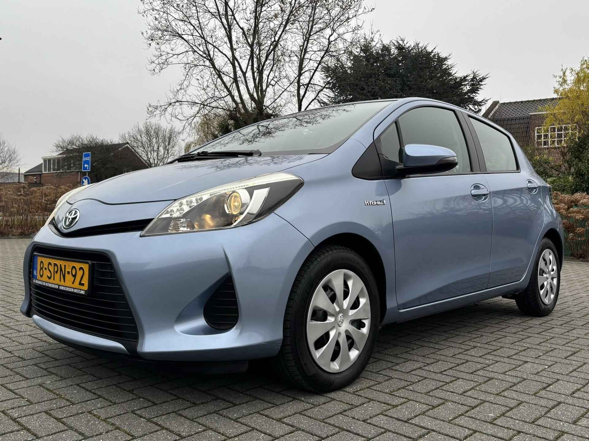 Toyota Yaris 1.5 Full Hybrid Aspiration | Automaat | Camera | Climate control | Cruise control | - 26/27