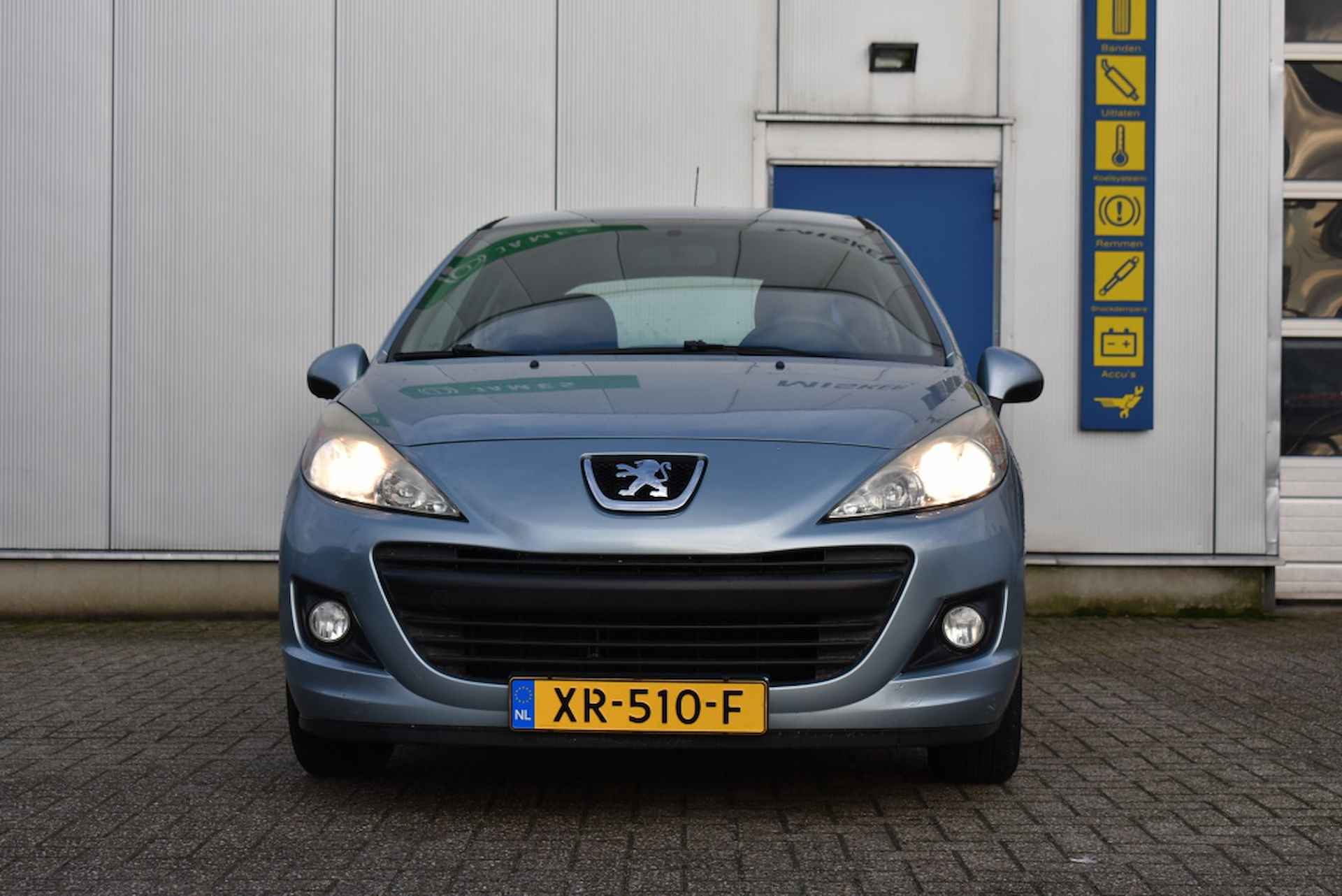 Peugeot 207 1.4 X-line - 2/13