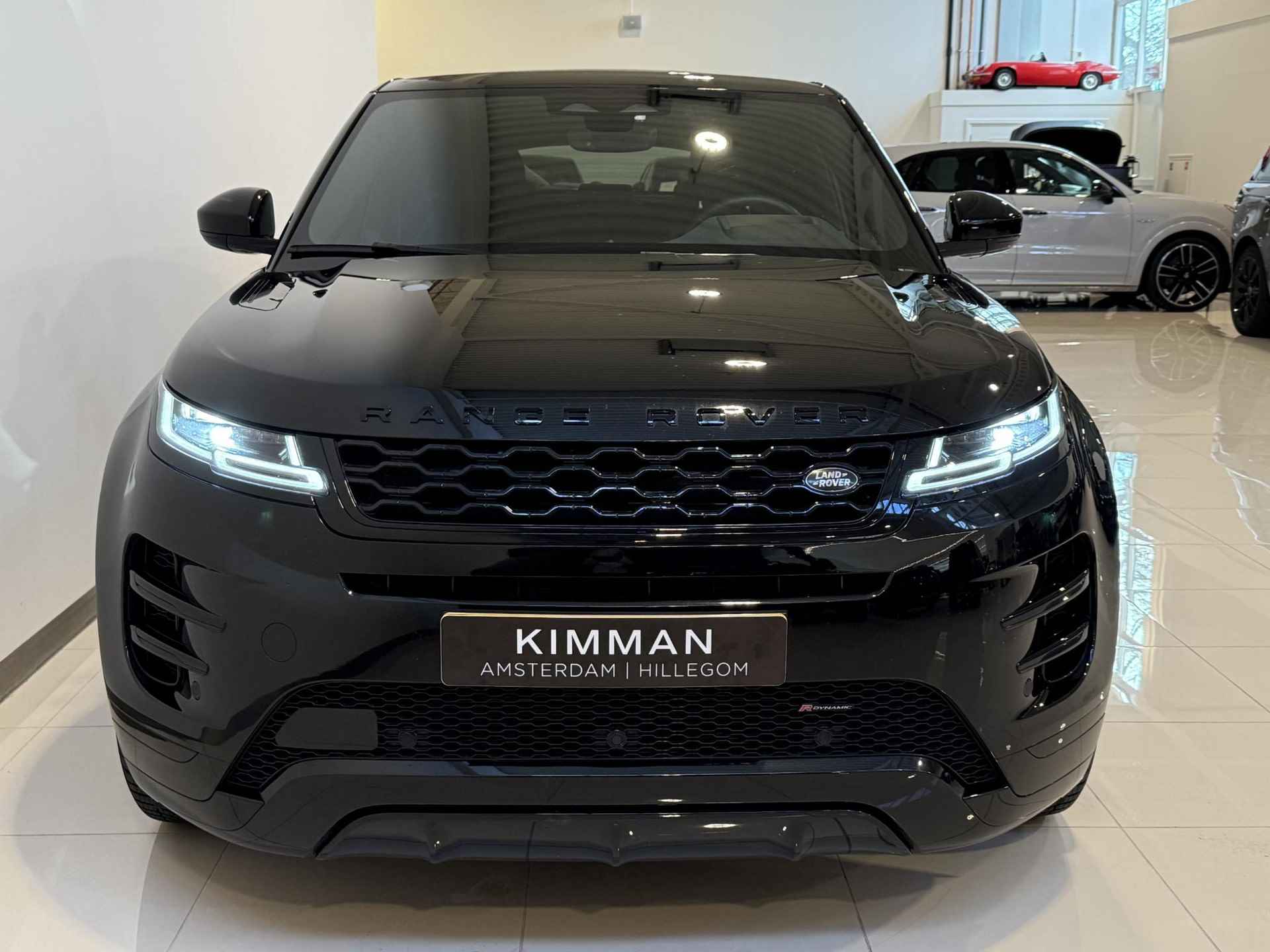 Land Rover Range Rover Evoque 1.5 P300e PHEV AWD Dynamic SE | Pano Schuif/Kanteldak | 20 inch Gloss Black | Black Pack | Cold Climate Pack - 3/25