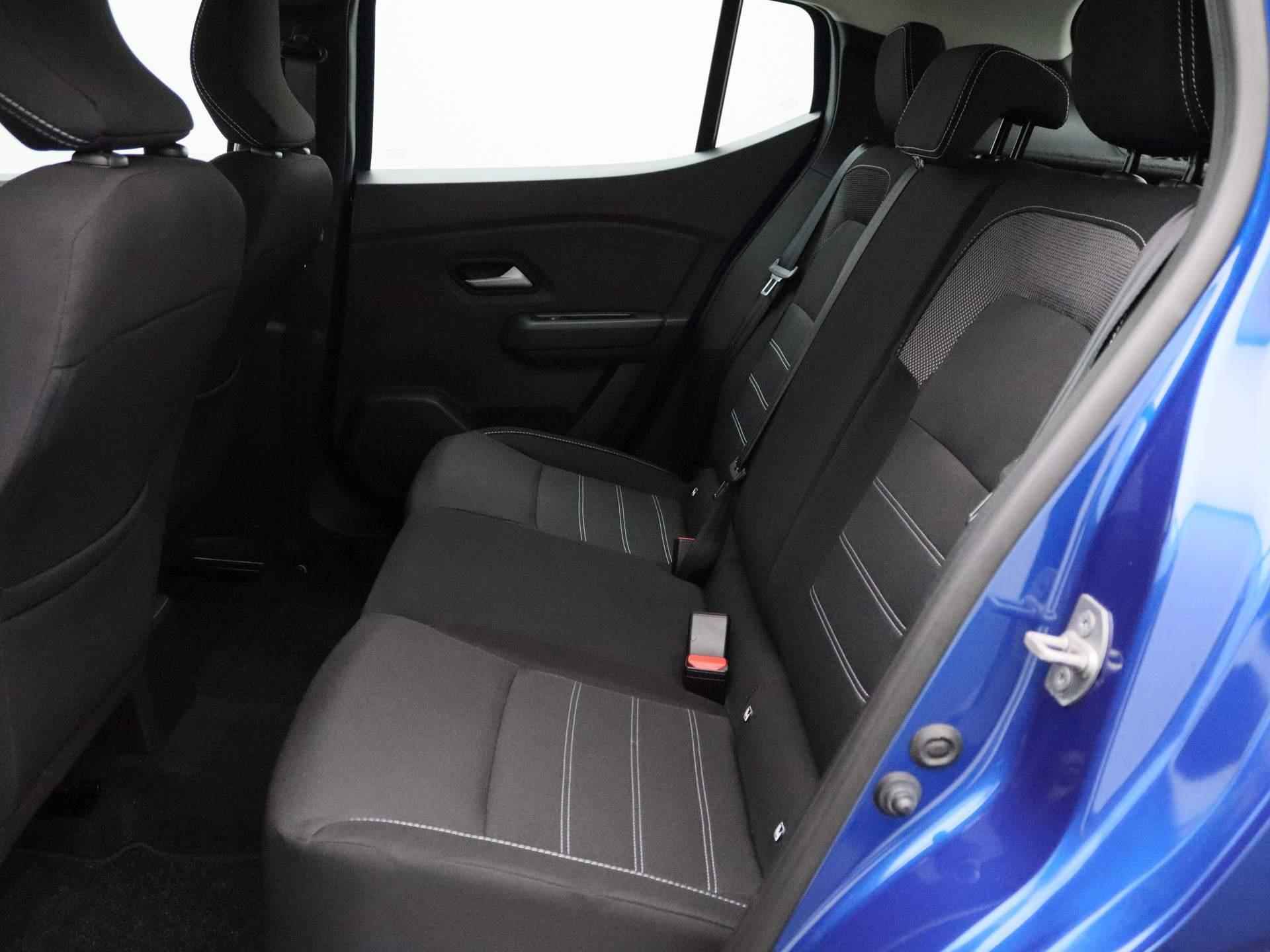 Dacia Sandero 1.0 TCe 90pk Expression | Navigatie | Apple Carplay & Android Auto | Parkeersensoren achter | Airco - 13/32