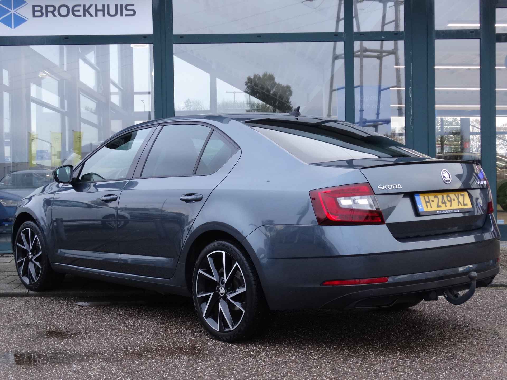 Škoda Octavia 1.5 TSI 150PK 7-DSG Greentech Sport Business | Trekhaak | Apple Carplay/Android Auto | Climate Control | - 3/25