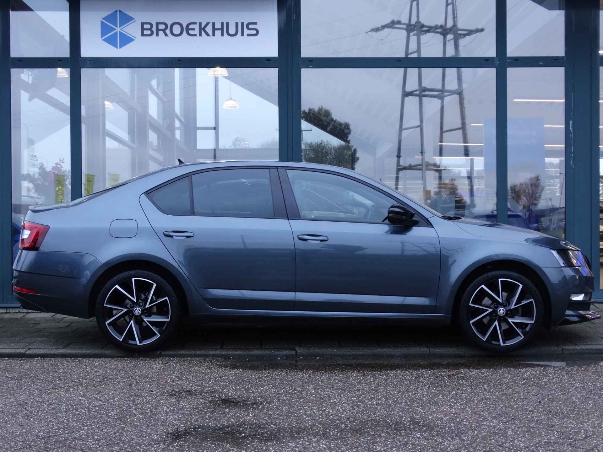 Škoda Octavia 1.5 TSI 150PK 7-DSG Greentech Sport Business | Trekhaak | Apple Carplay/Android Auto | Climate Control | - 8/25