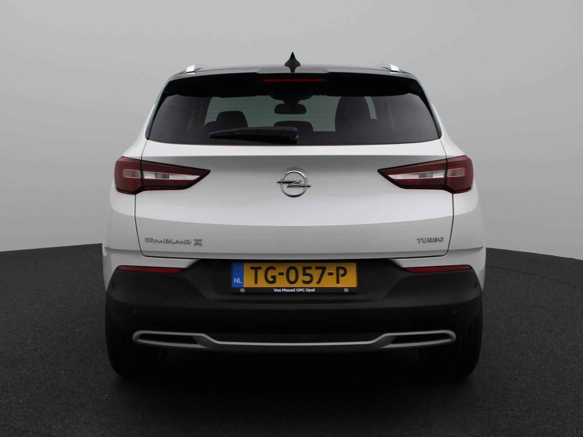 Opel Grandland X 1.2 Turbo Business Executive | Lederen Bekleding | Navigatie | Camera | LED Verlichting | - 5/37