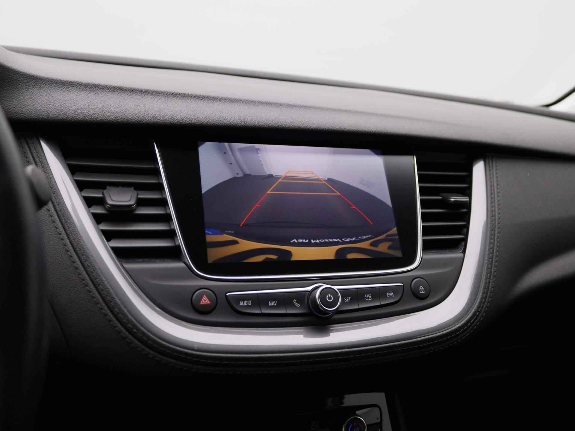 Opel Grandland X 1.2 Turbo Business Executive | Lederen Bekleding | Navigatie | Camera | LED Verlichting | - 19/37