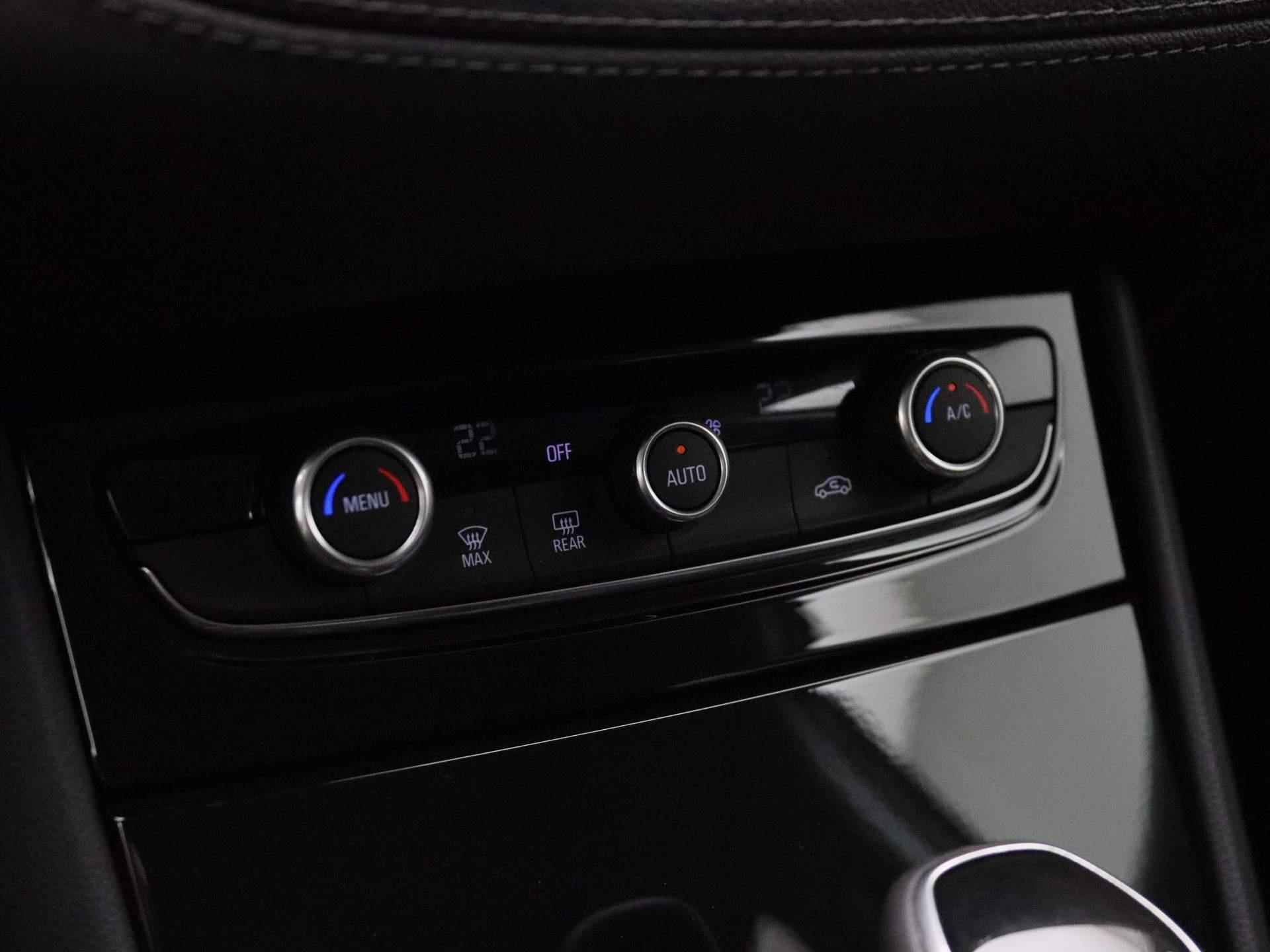 Opel Grandland X 1.2 Turbo Business Executive | Lederen Bekleding | Navigatie | Camera | LED Verlichting | - 20/37