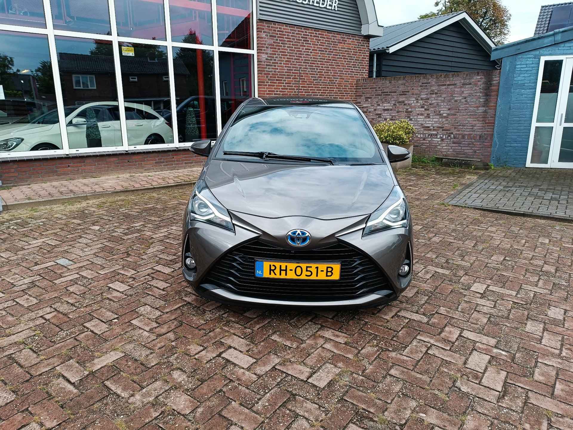 Toyota Yaris 1.5 Hybrid Premium - 20/27