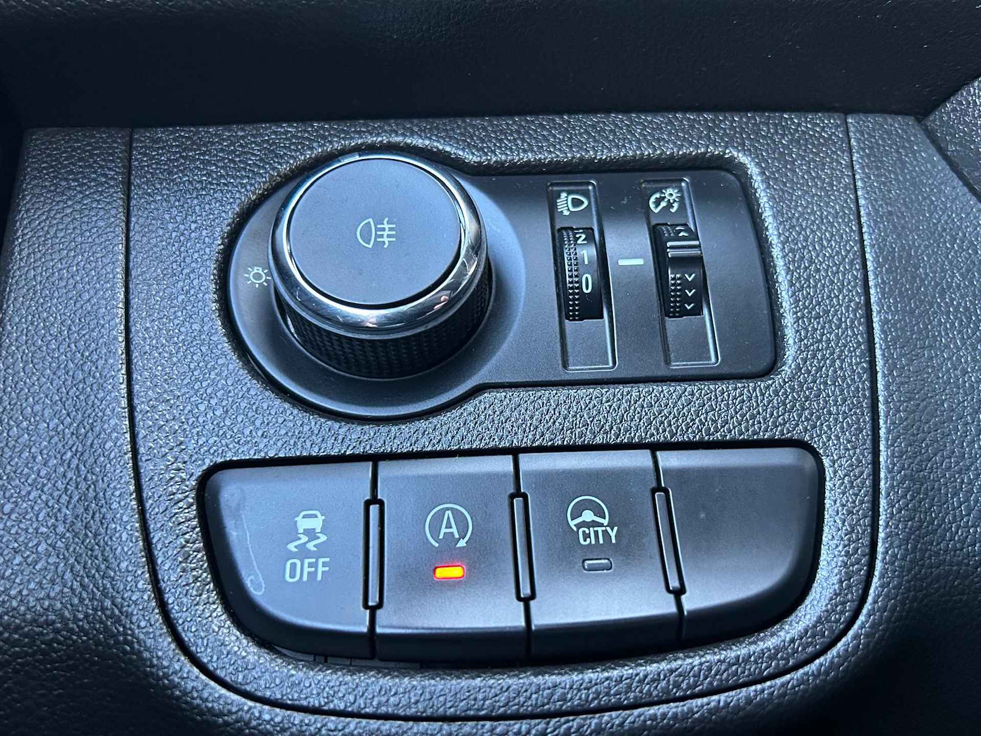 Opel KARL 1.0 ecoFLEX Edition | Airco | Stoel- en stuurverwarming | TREKHAAK afneembaar | Bluetooth | Cruise control | - 29/29