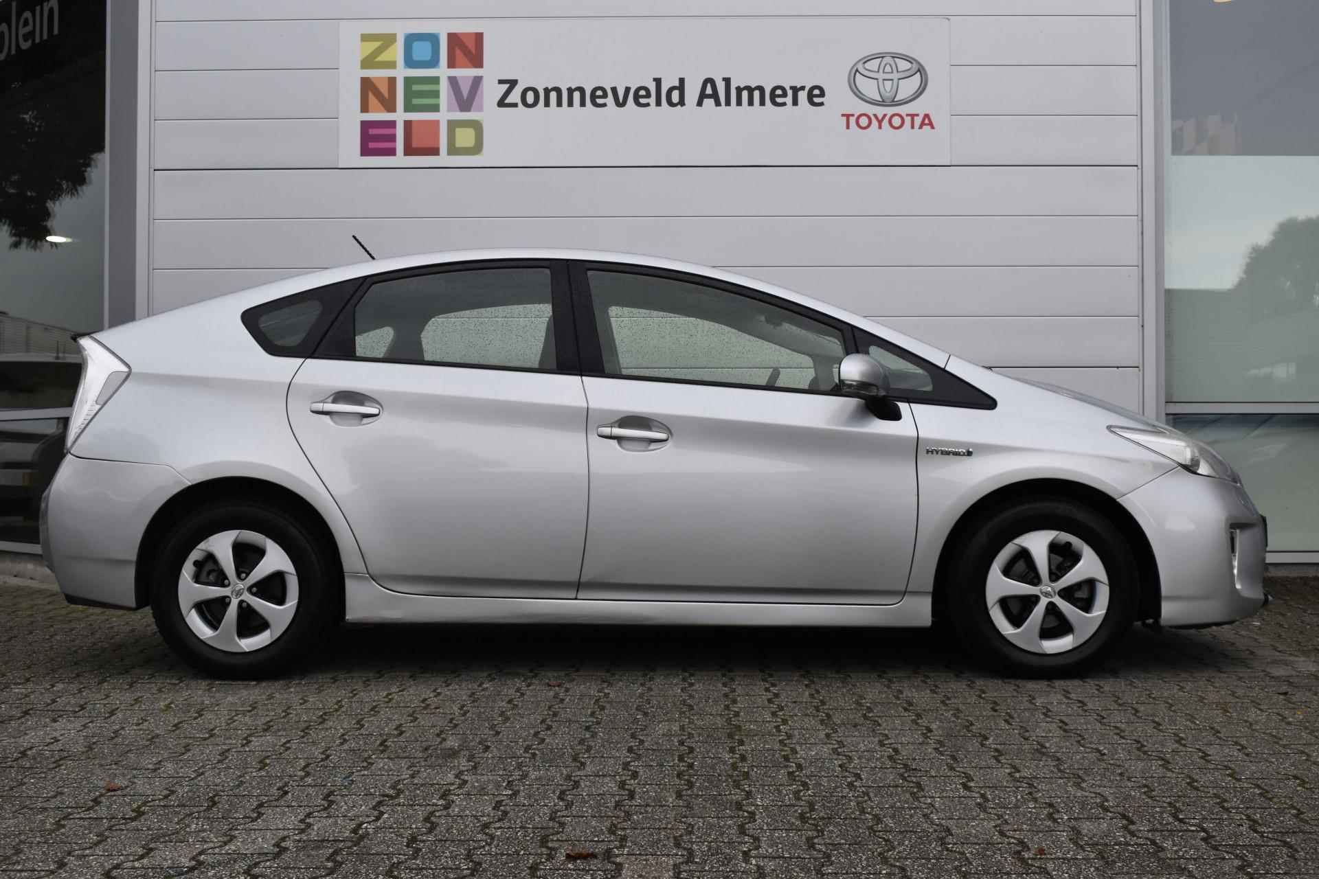 Toyota Prius 1.8 Comfort - 7/29