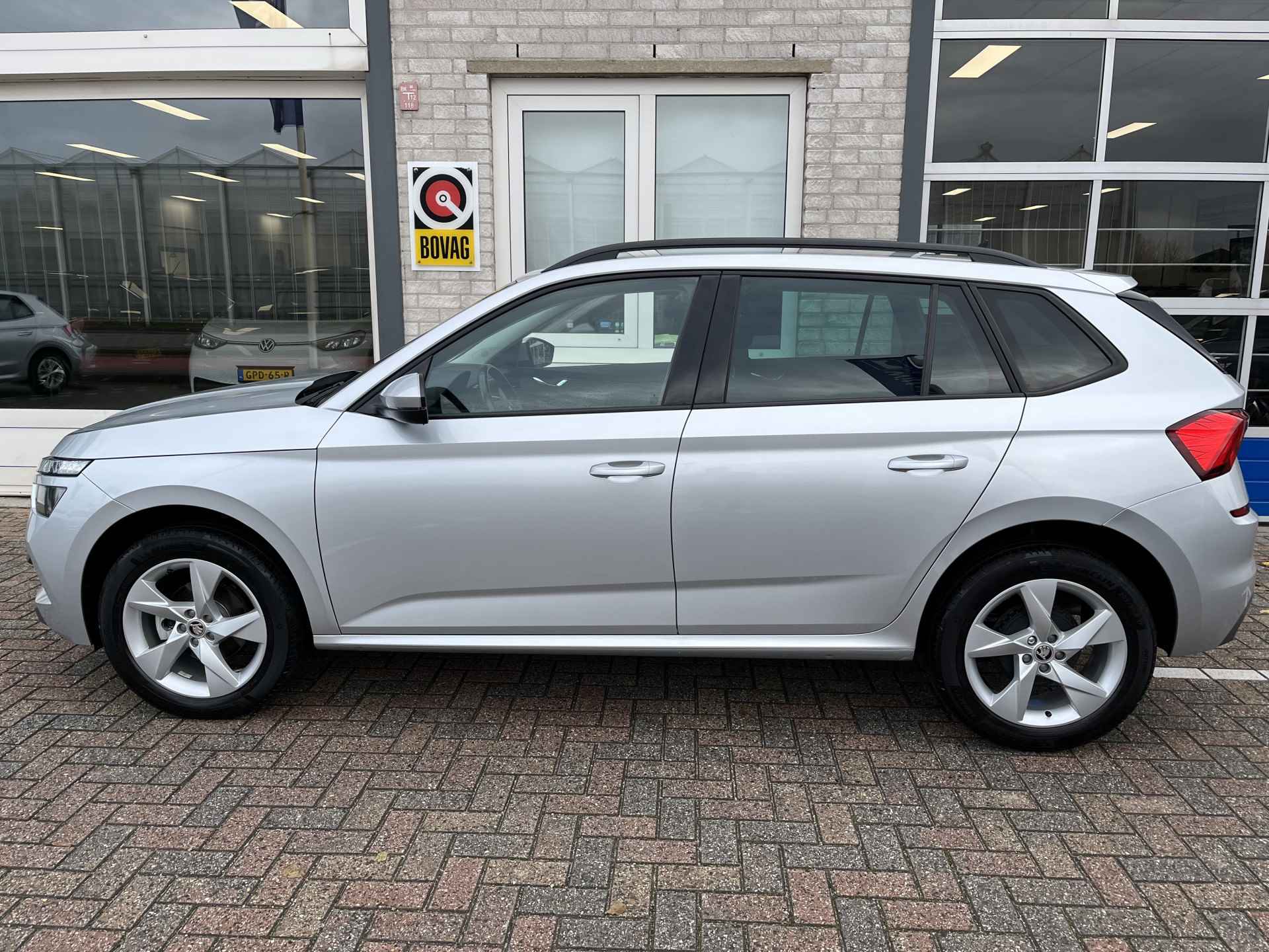 Škoda Kamiq 1.0 TSI Ambition / PARK. SENSOREN/ CRUISE/ APP CONNECT/ AIRCO/ - 3/36