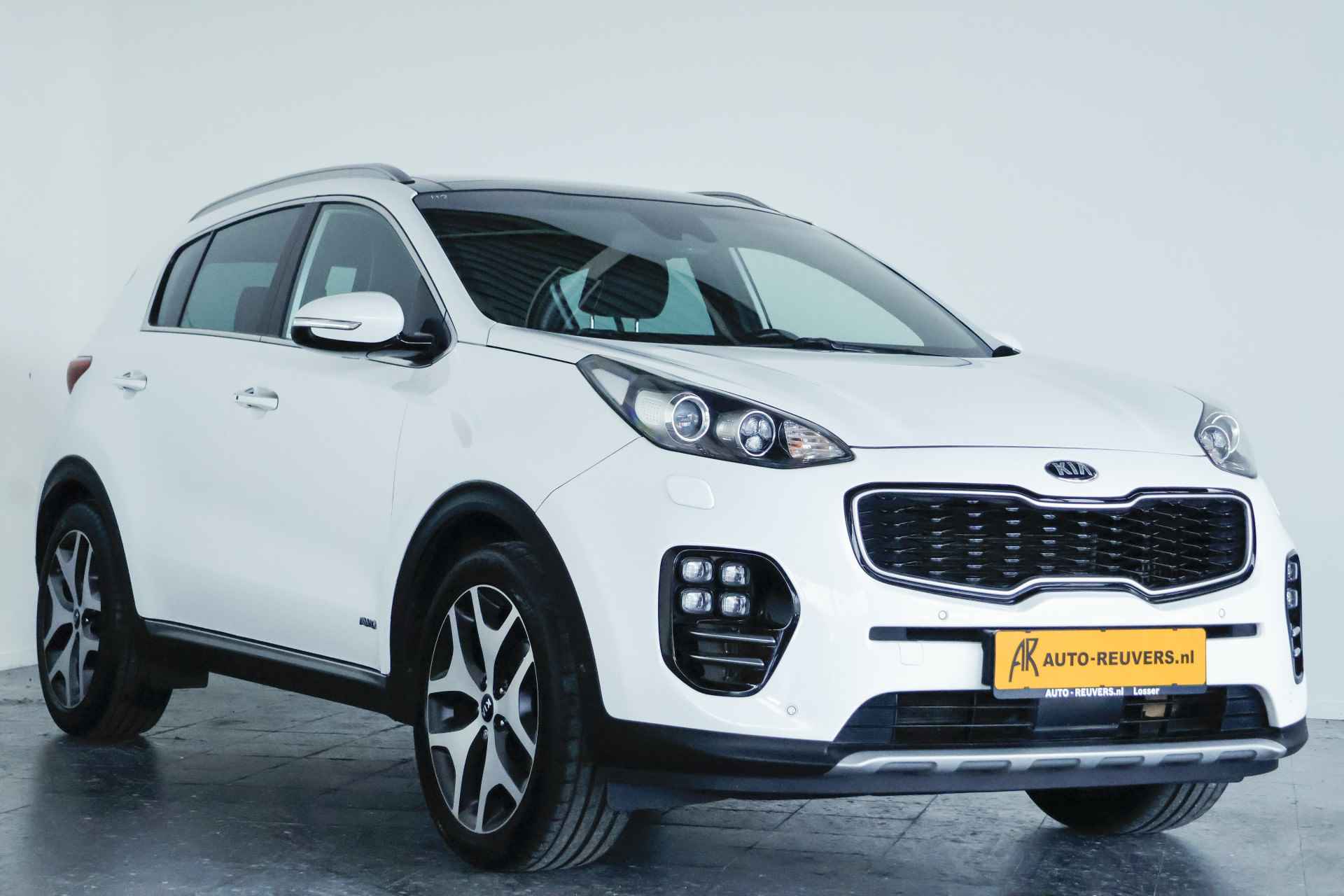 Kia Sportage 1.6 T-GDI 4WD GT-Line Panorama / Opendak / Leder / JBL / CarPlay / Cam - 4/36