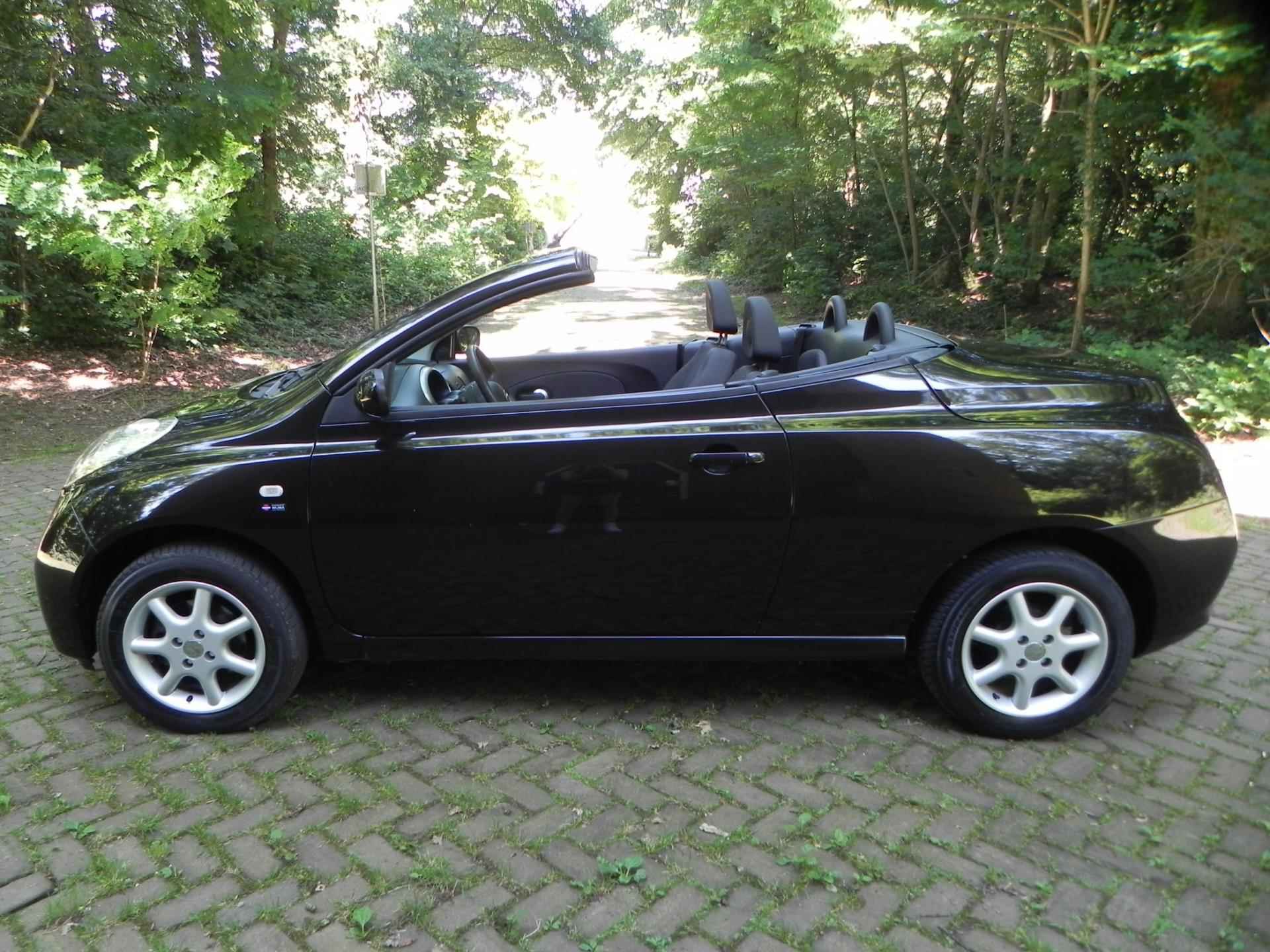 Nissan Micra C+C 1.6 Tekna - 5/19