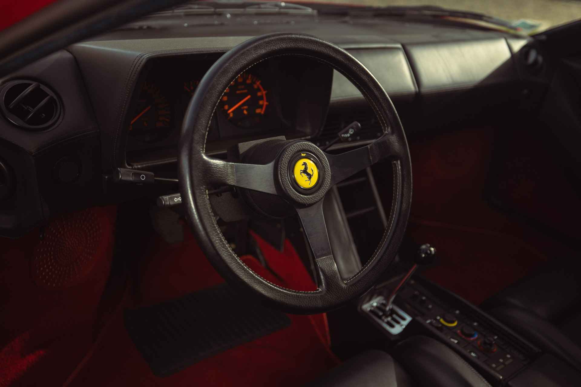 Ferrari Testarossa - Long Term Ownership - Fresh Timing Belt - Schedoni Luggage - 32/54
