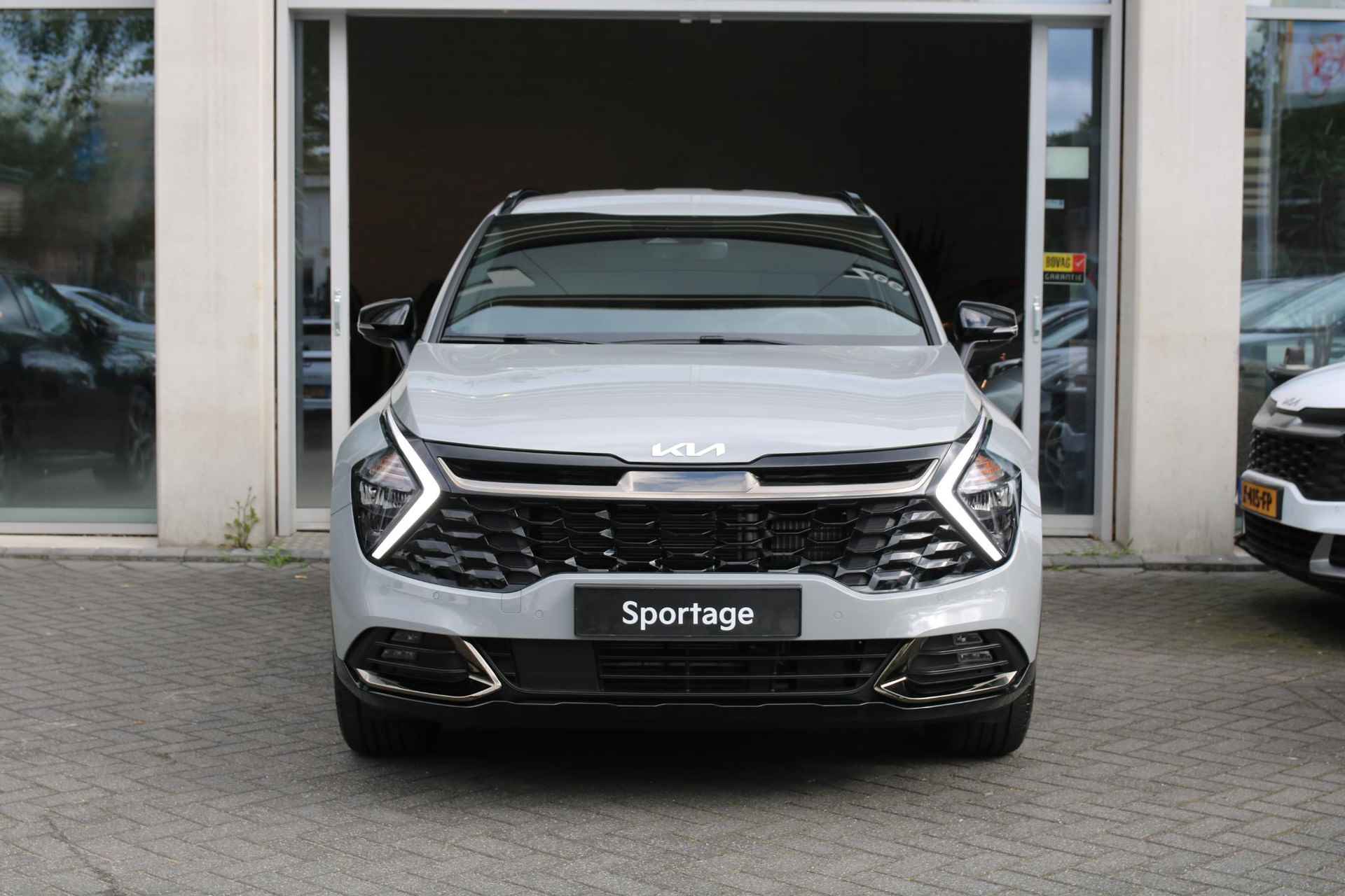 Kia Sportage 1.6 T-GDi Hybrid Dark Edition | Airco | Navi | Camera | Stoel & Stuurverwarming| Cruise Control | LM Velgen | NIEUW TE BESTELLEN !!| - 4/31