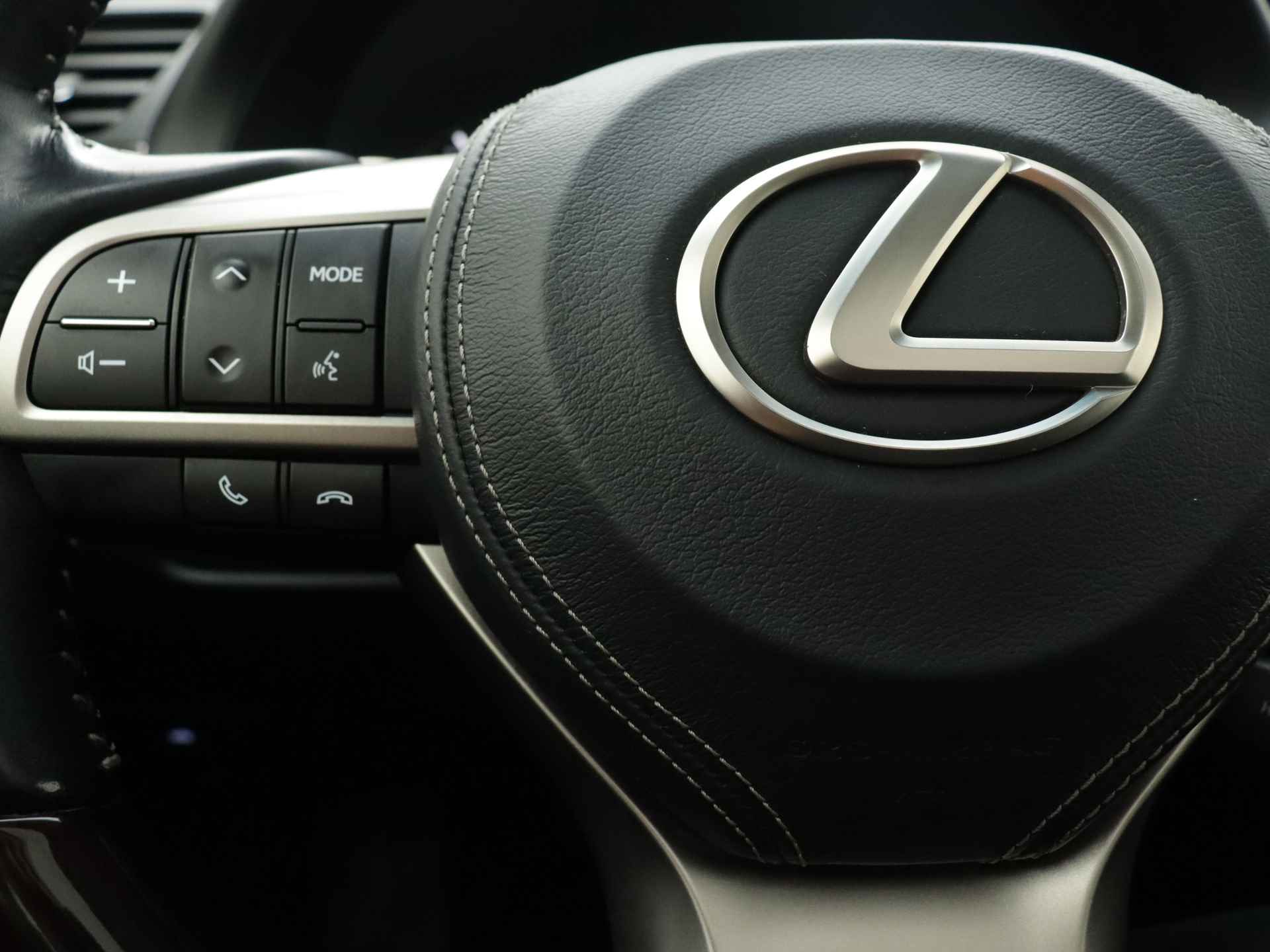 Lexus GS 300h President | Stoelventilatie & Verwarming | Mark Levinson Audio | - 24/51