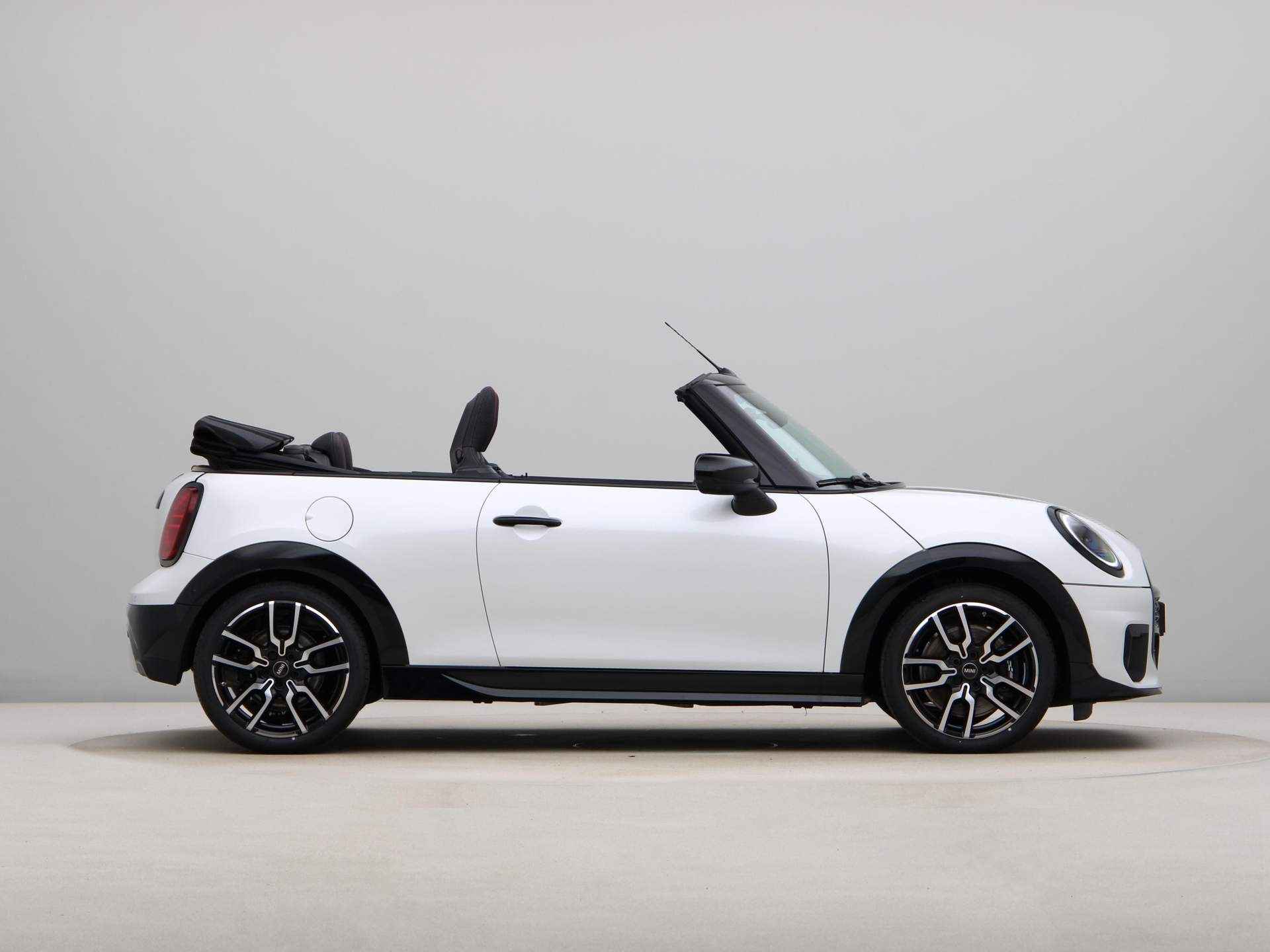 MINI Cooper Cabrio S John Cooper Works Pakket XL - 12/33